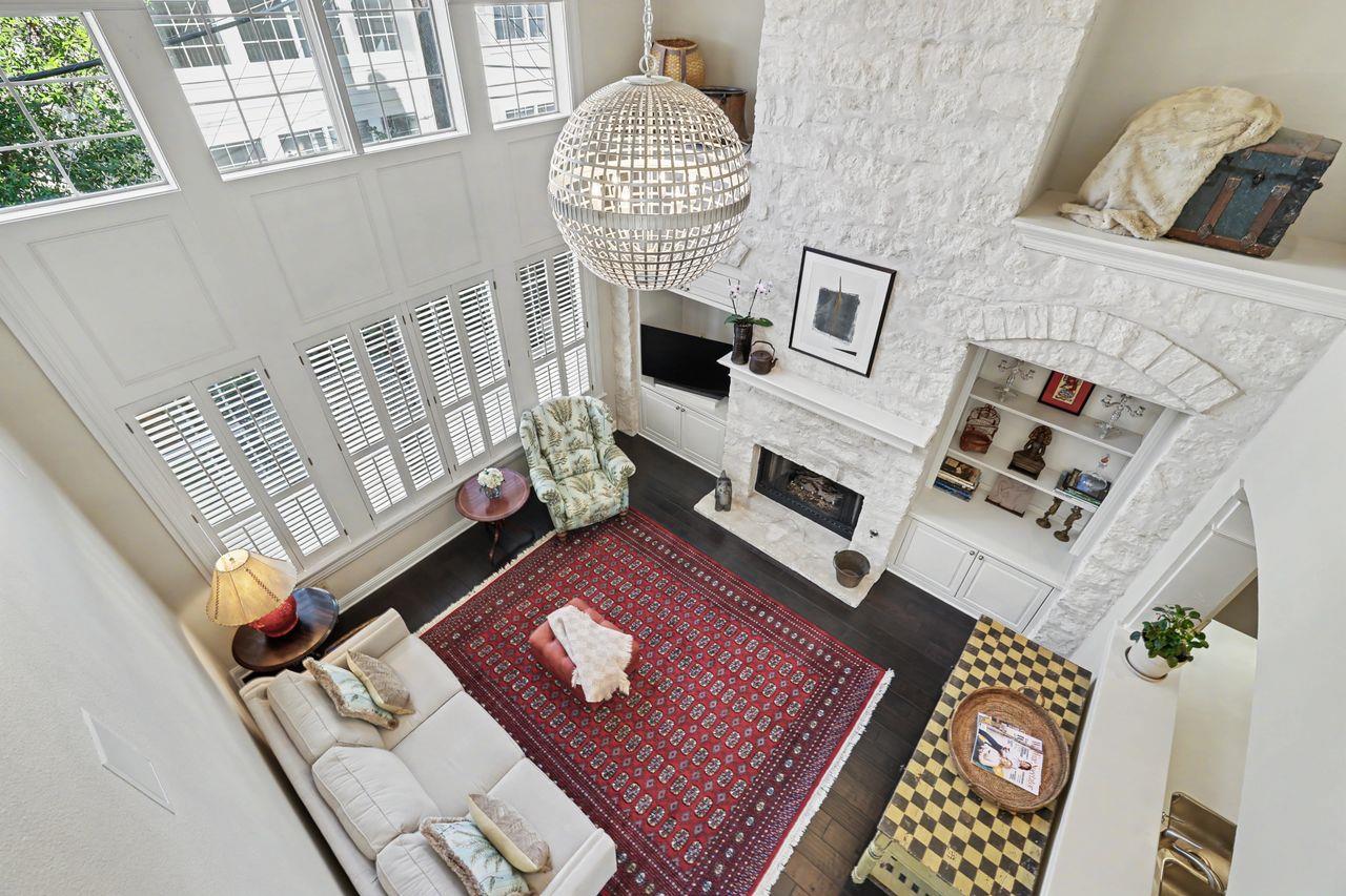 3800 Bailey Ln # F-1, Austin, TX 78756