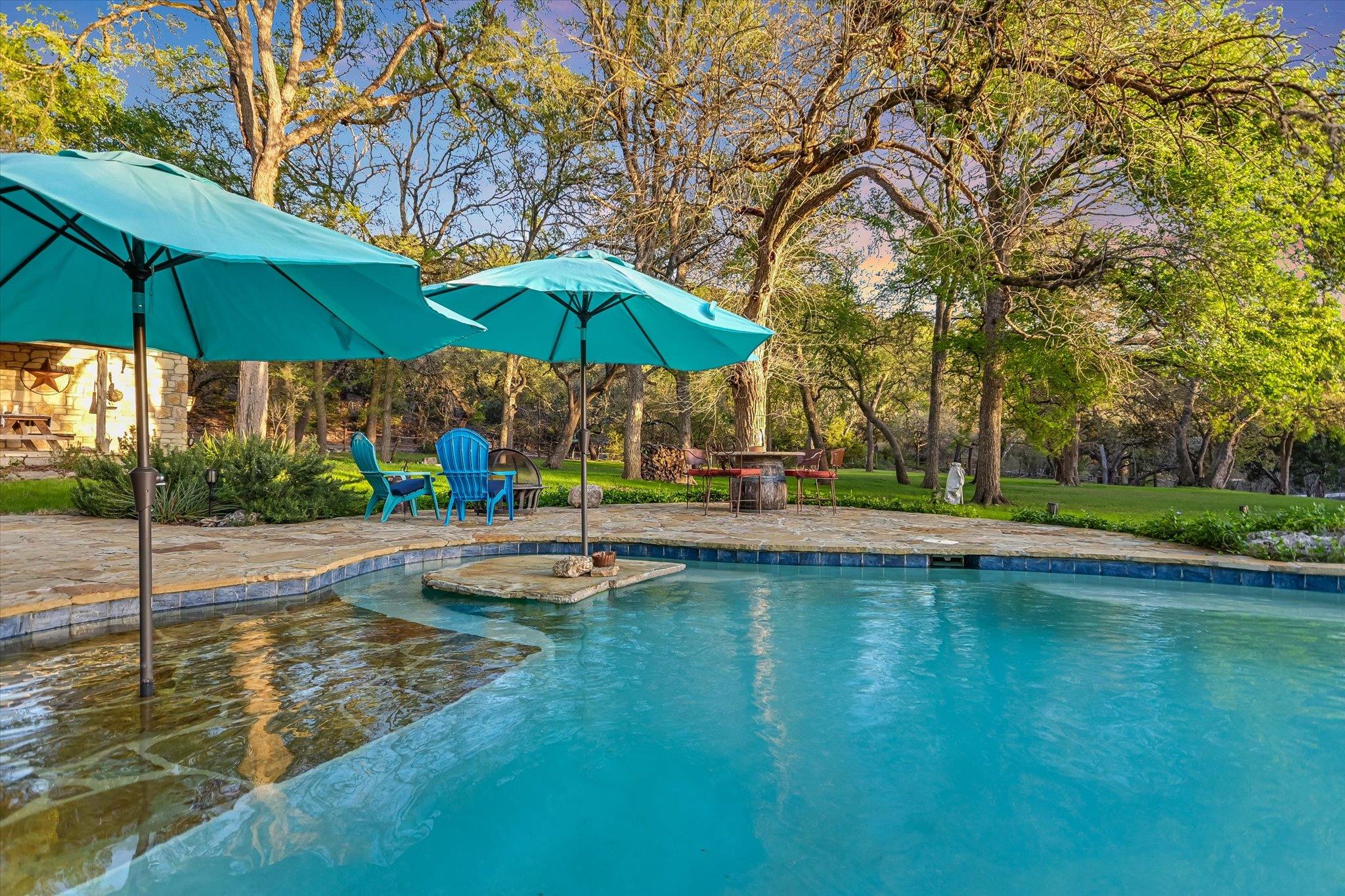 300 DEER LAKE ESTATES, Wimberley, TX 78676