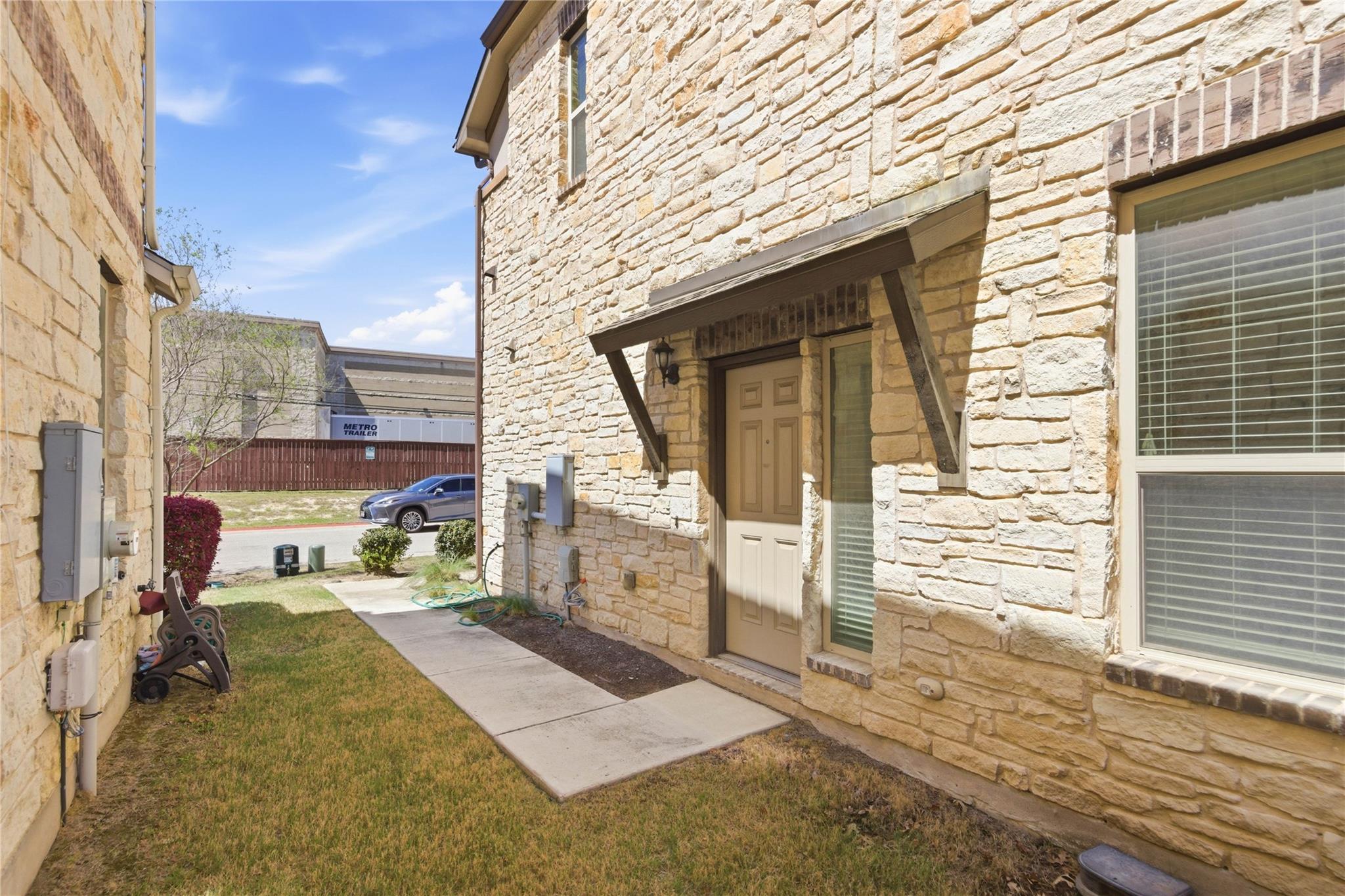 2105 Town Centre Dr # 39, Round Rock, TX 78664