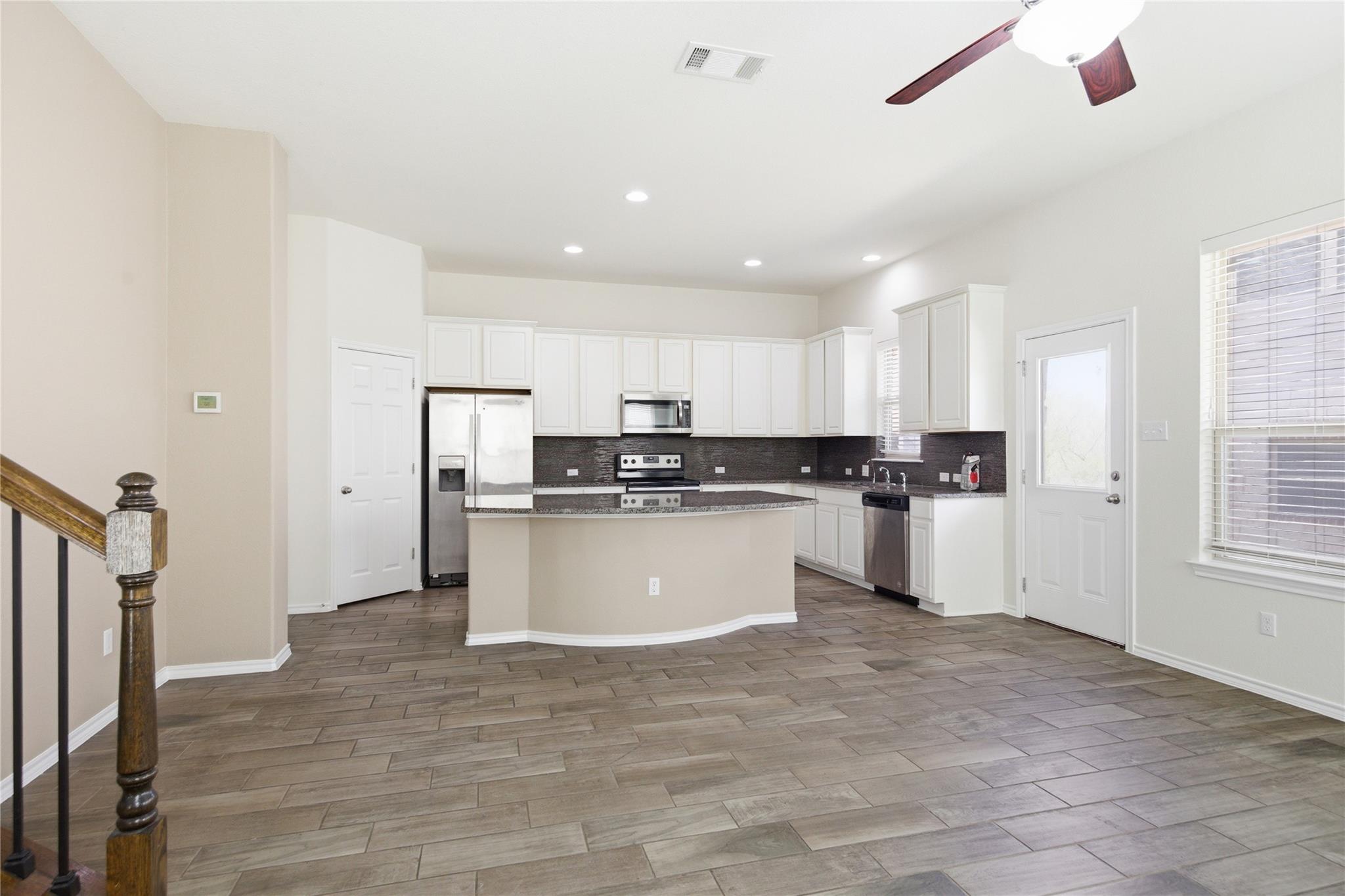 2105 Town Centre Dr # 39, Round Rock, TX 78664