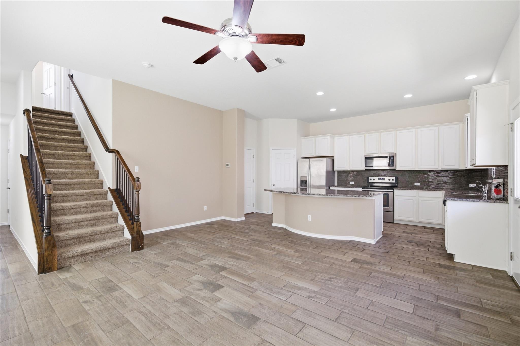 2105 Town Centre Dr # 39, Round Rock, TX 78664