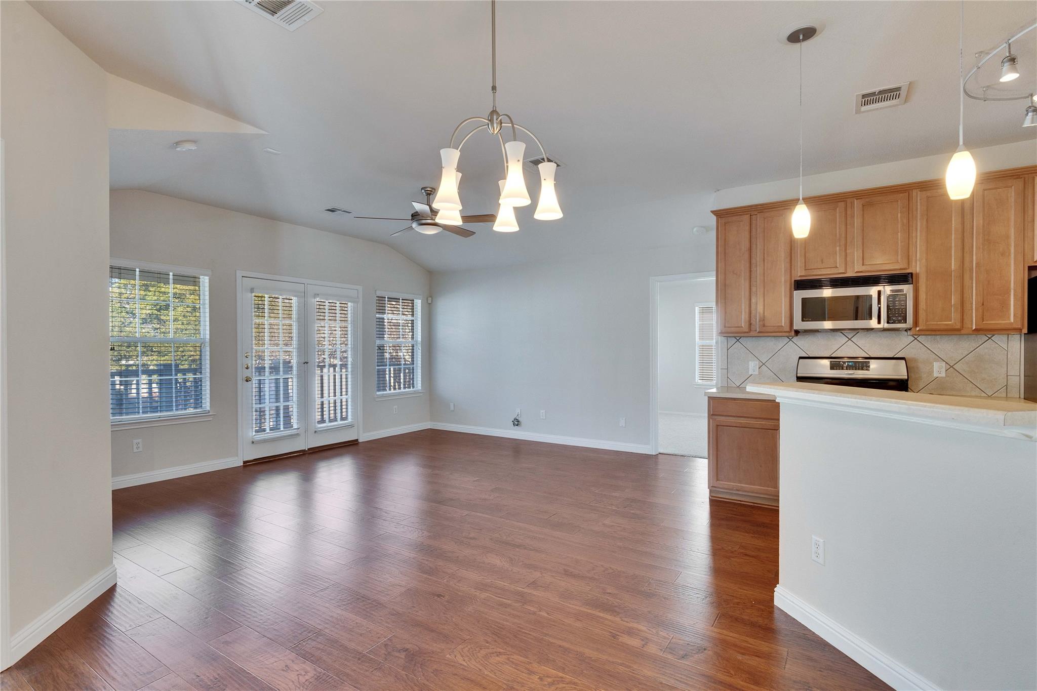 1900 Scofield Ridge Pkwy # 2701, Austin, TX 78727