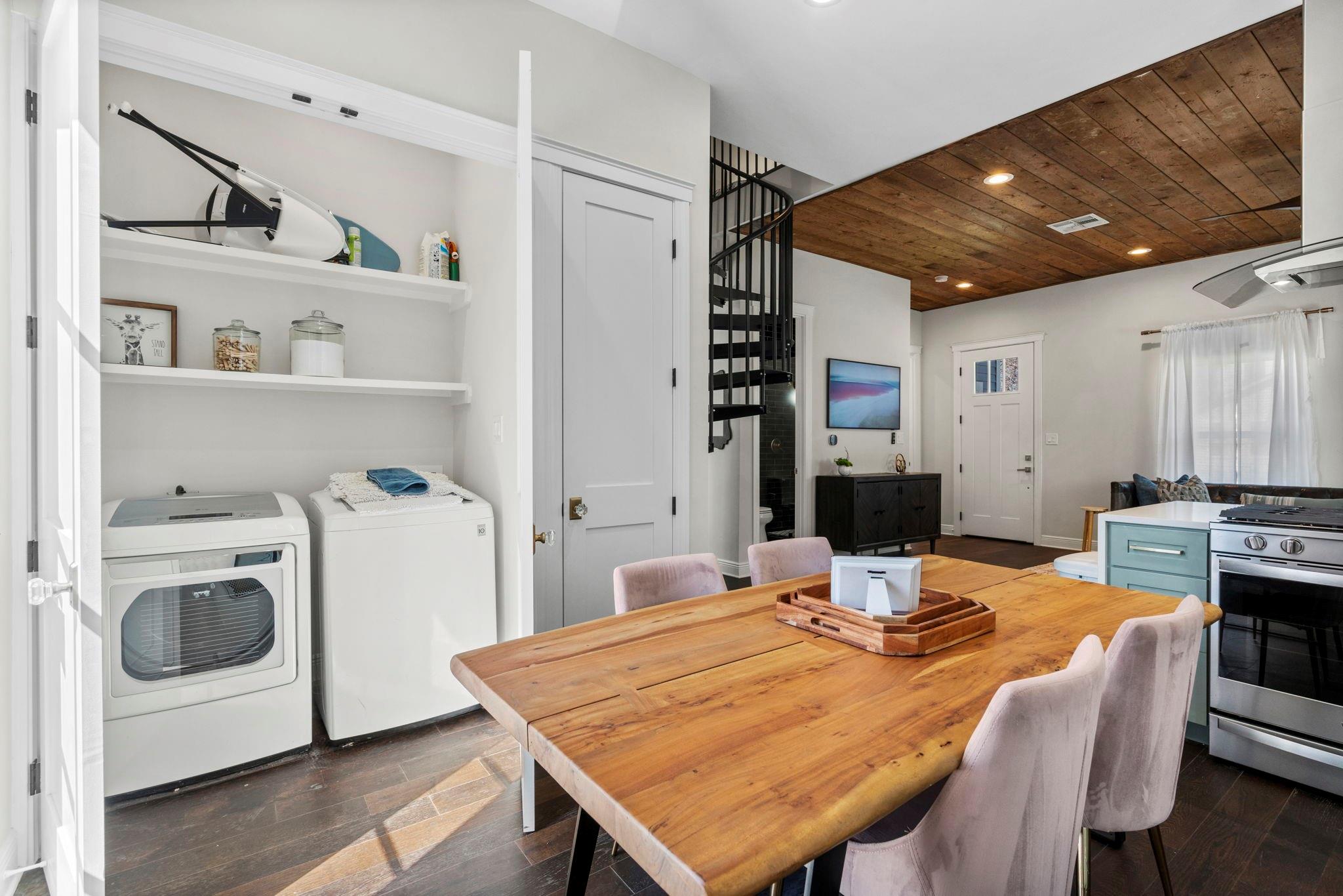 1003 Romeria Dr, Austin, TX 78757