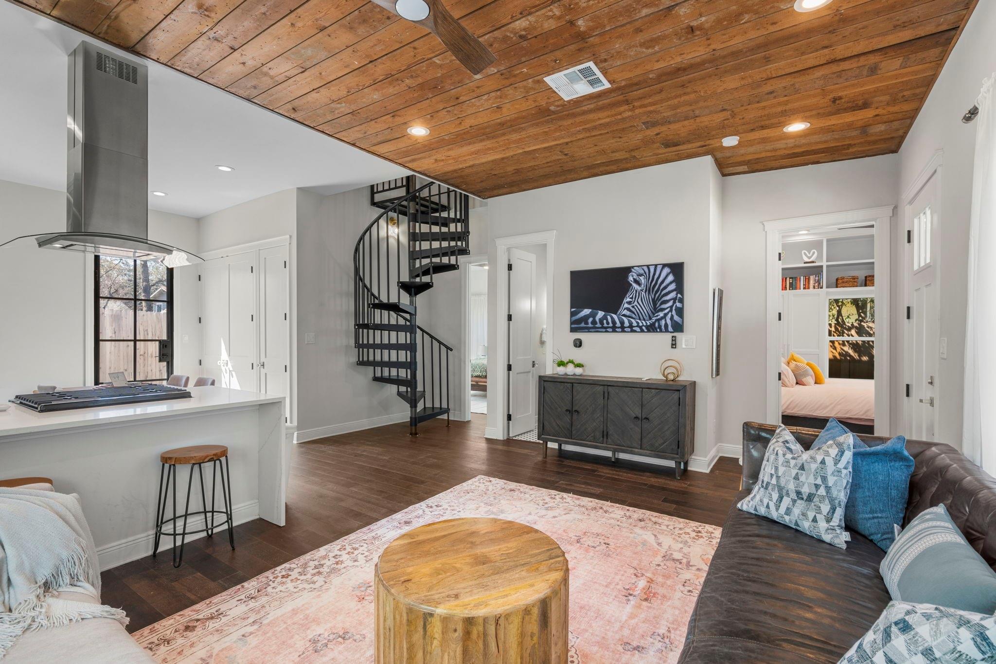 1003 Romeria Dr, Austin, TX 78757