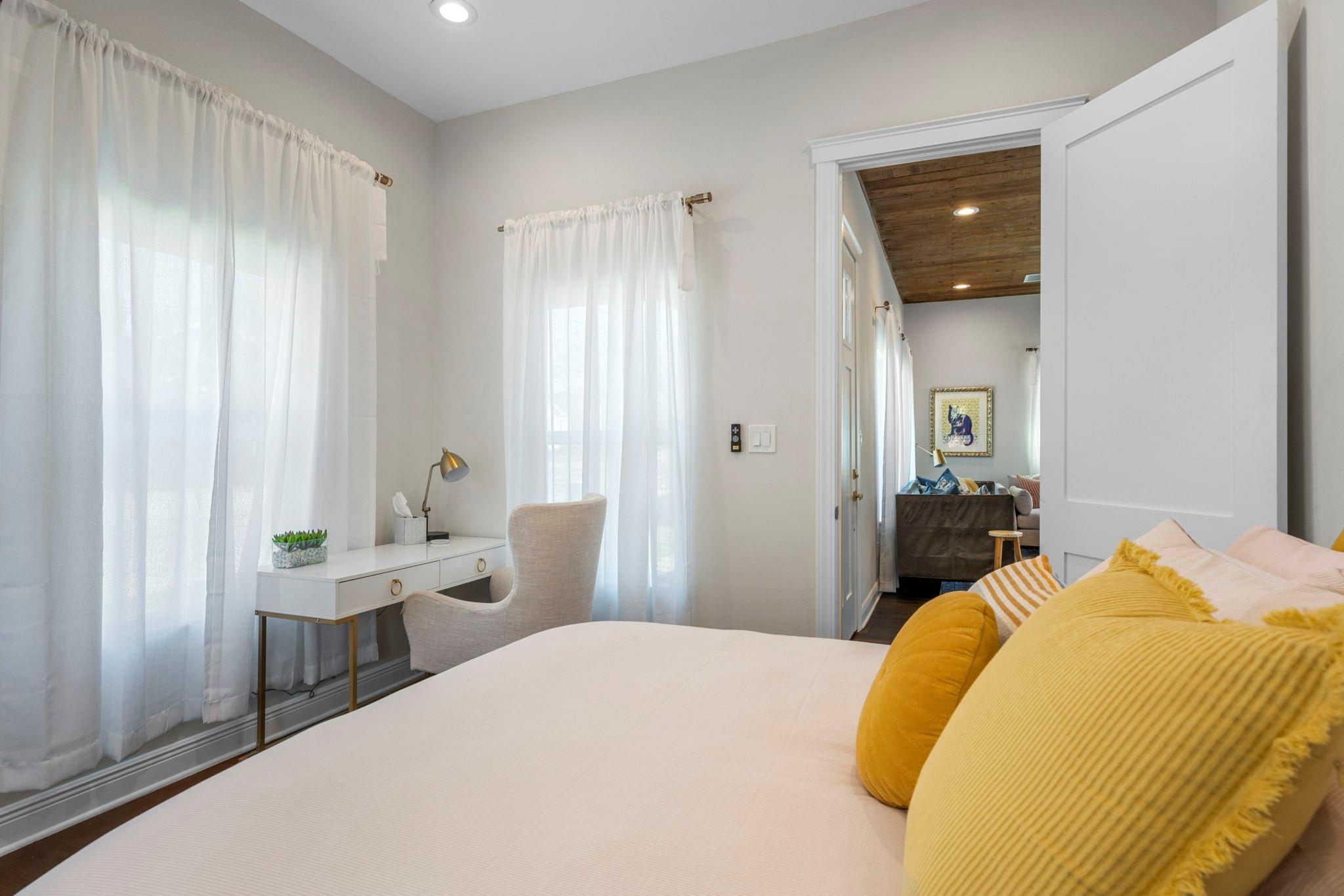 1003 Romeria Dr, Austin, TX 78757