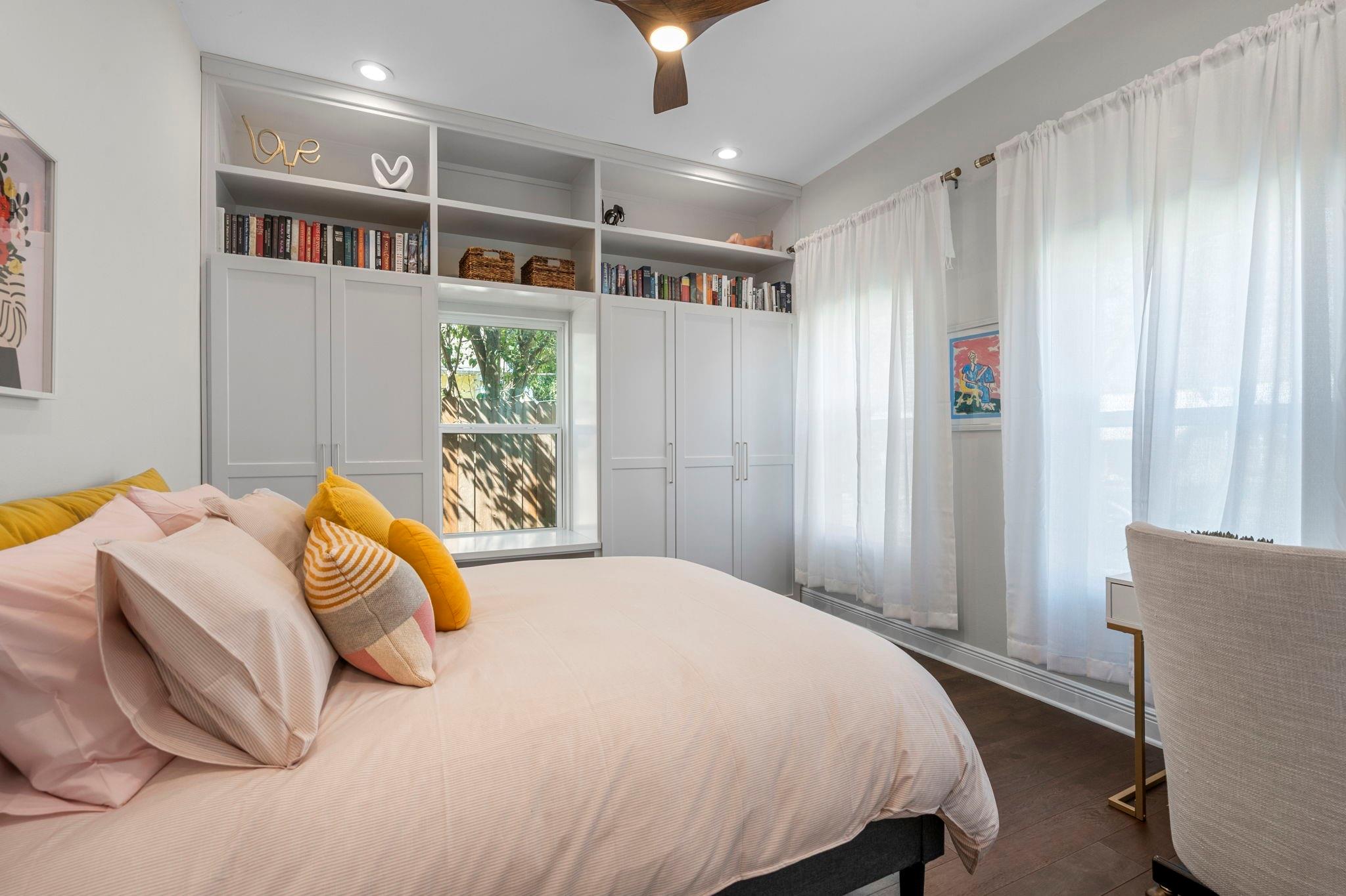 1003 Romeria Dr, Austin, TX 78757