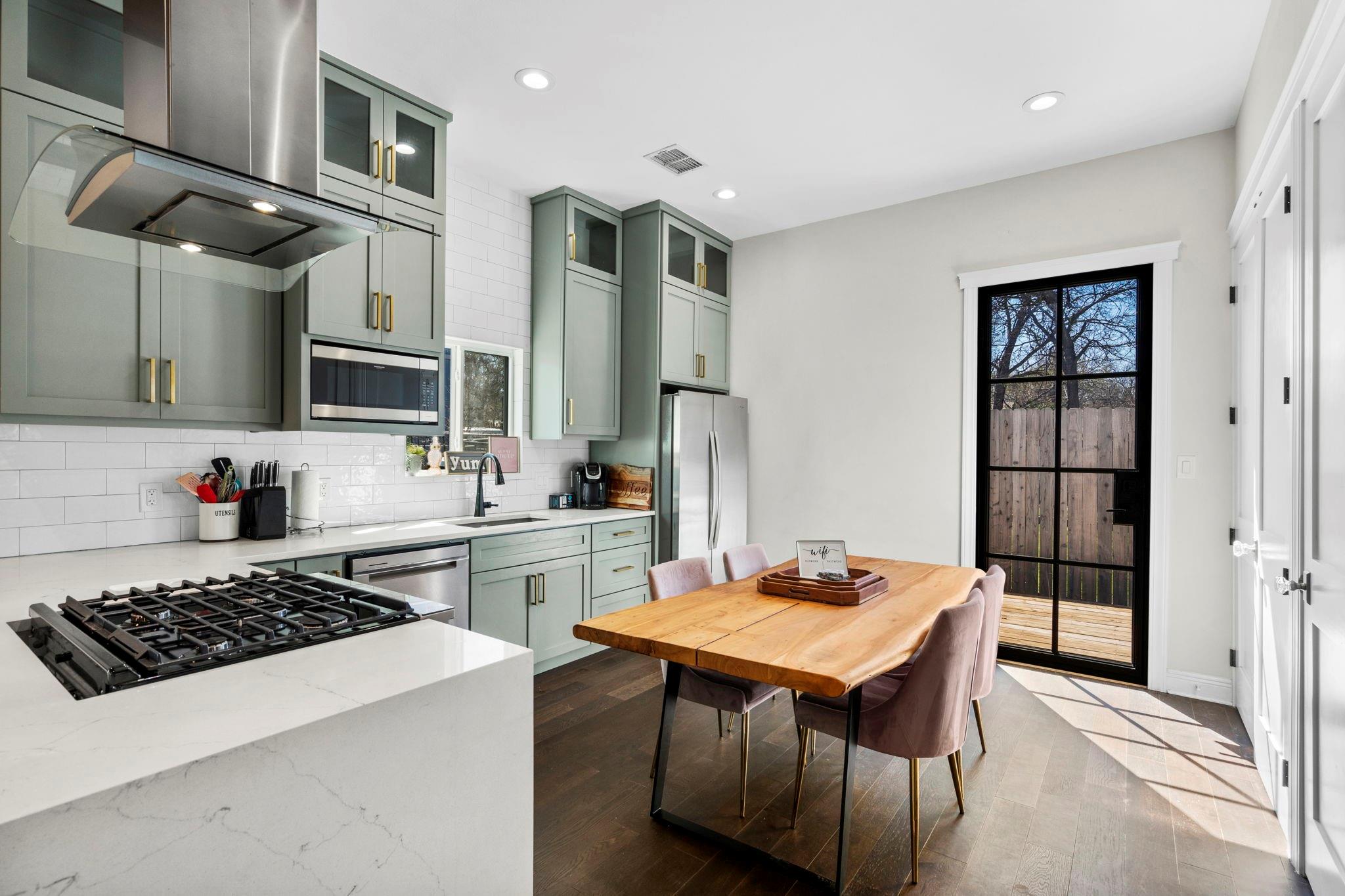 1003 Romeria Dr, Austin, TX 78757