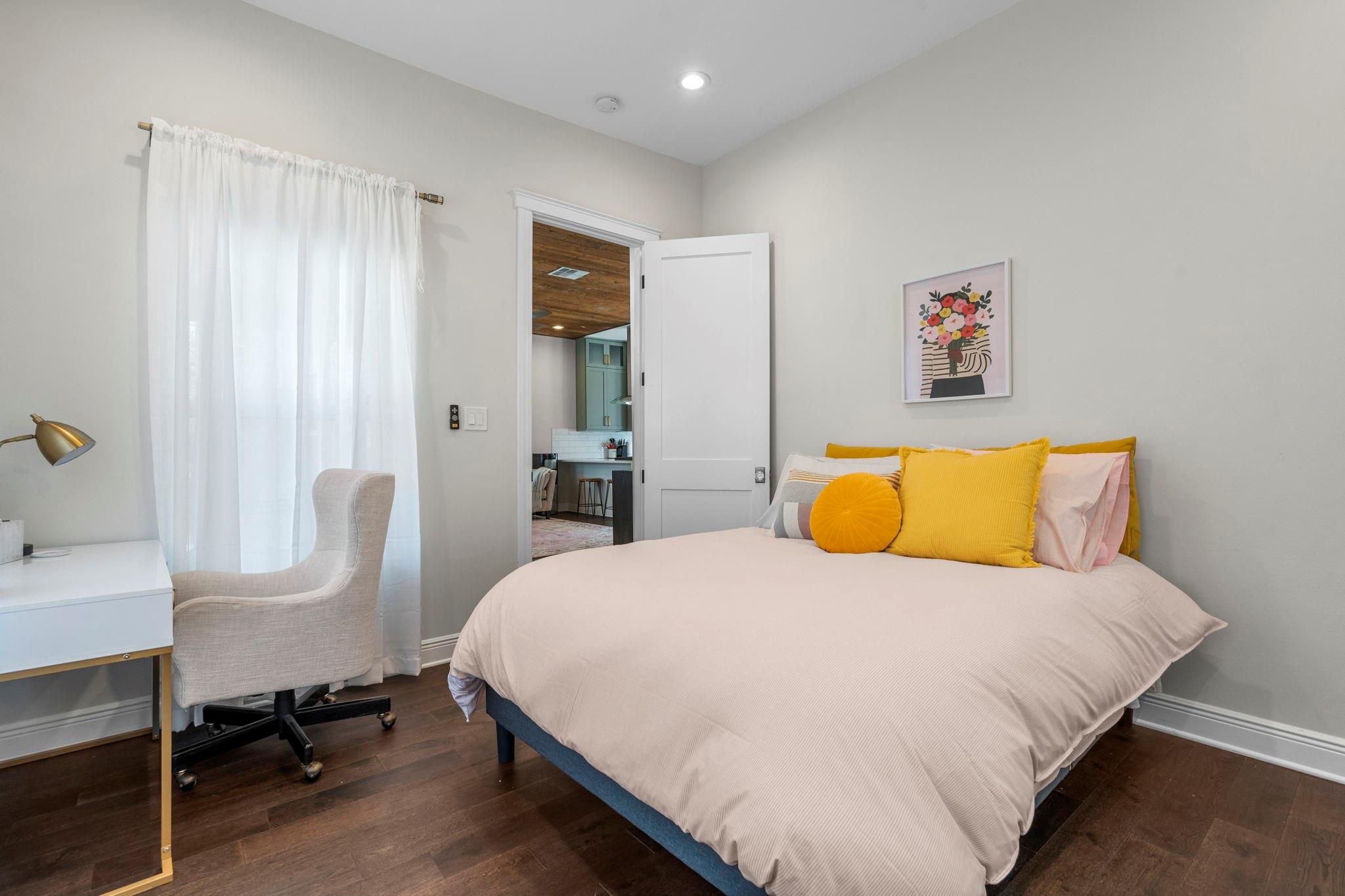 1003 Romeria Dr, Austin, TX 78757