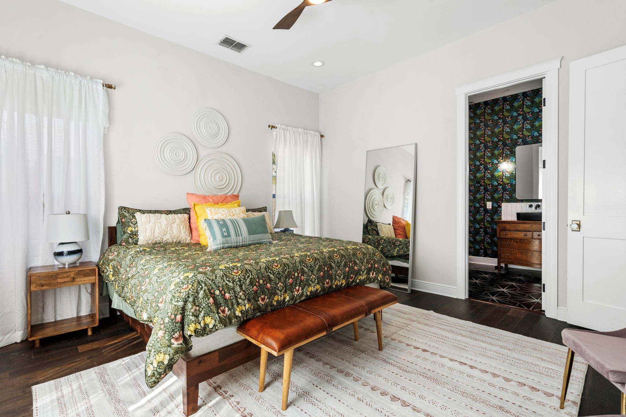 1003 Romeria Dr, Austin, TX 78757