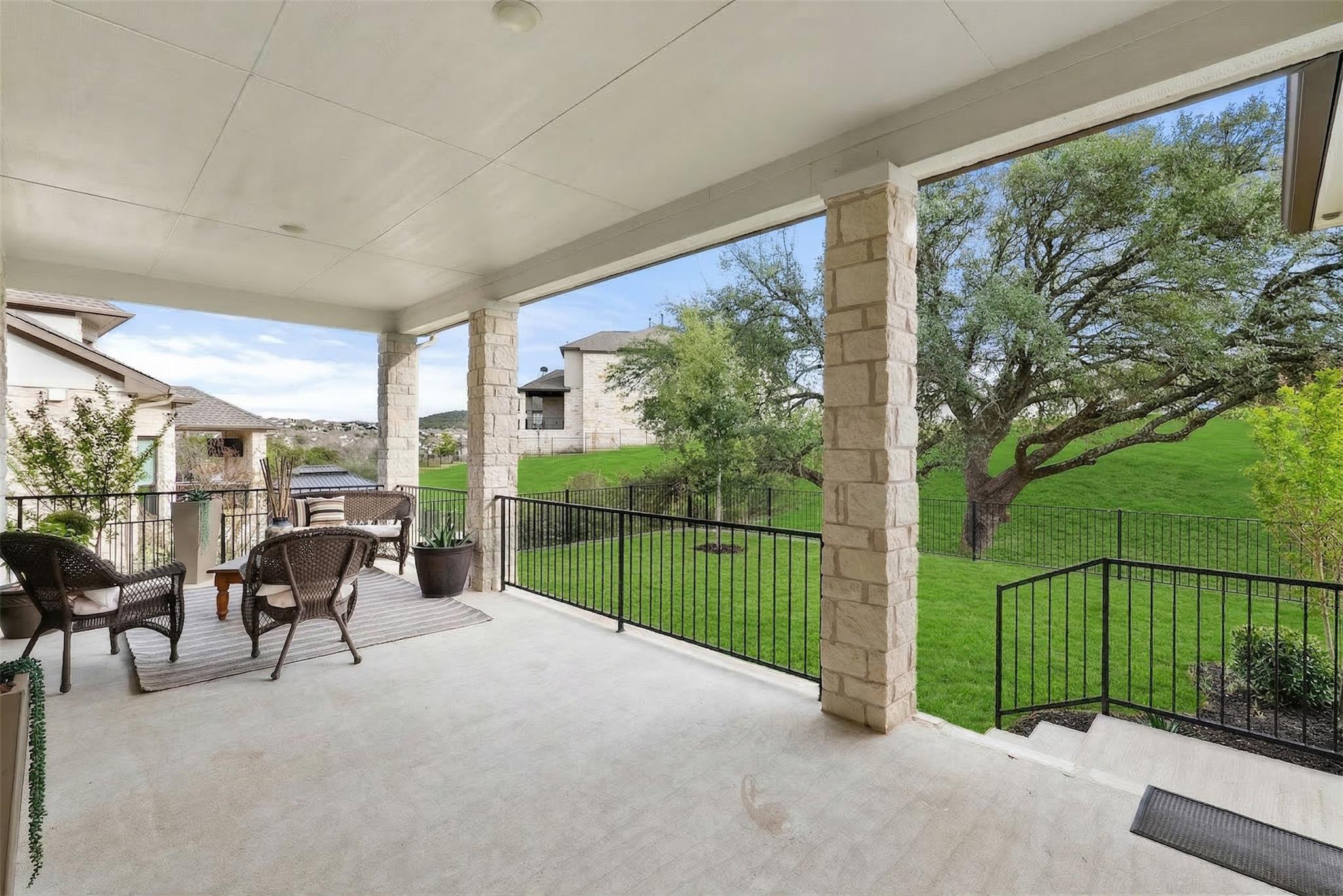 617 Rawson Bnd, Lakeway, TX 78738
