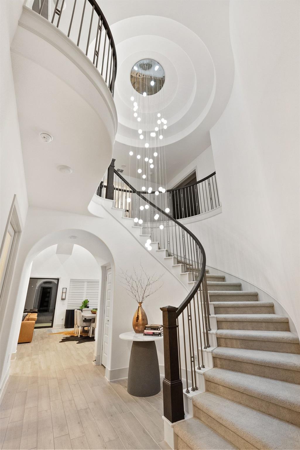 617 Rawson Bnd, Lakeway, TX 78738