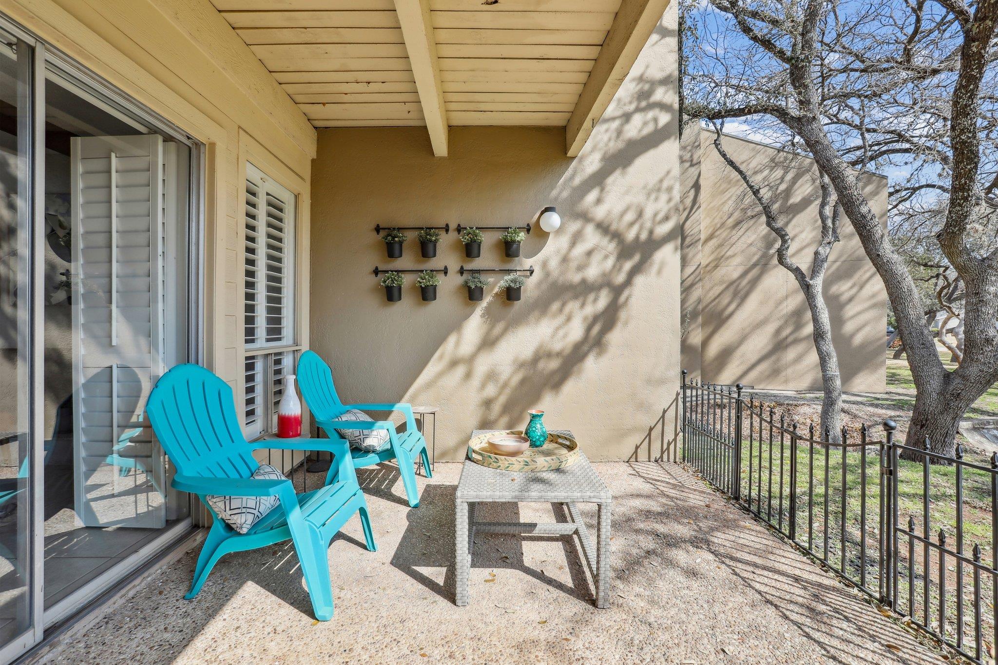 213 Lido St # N2, Lakeway, TX 78734