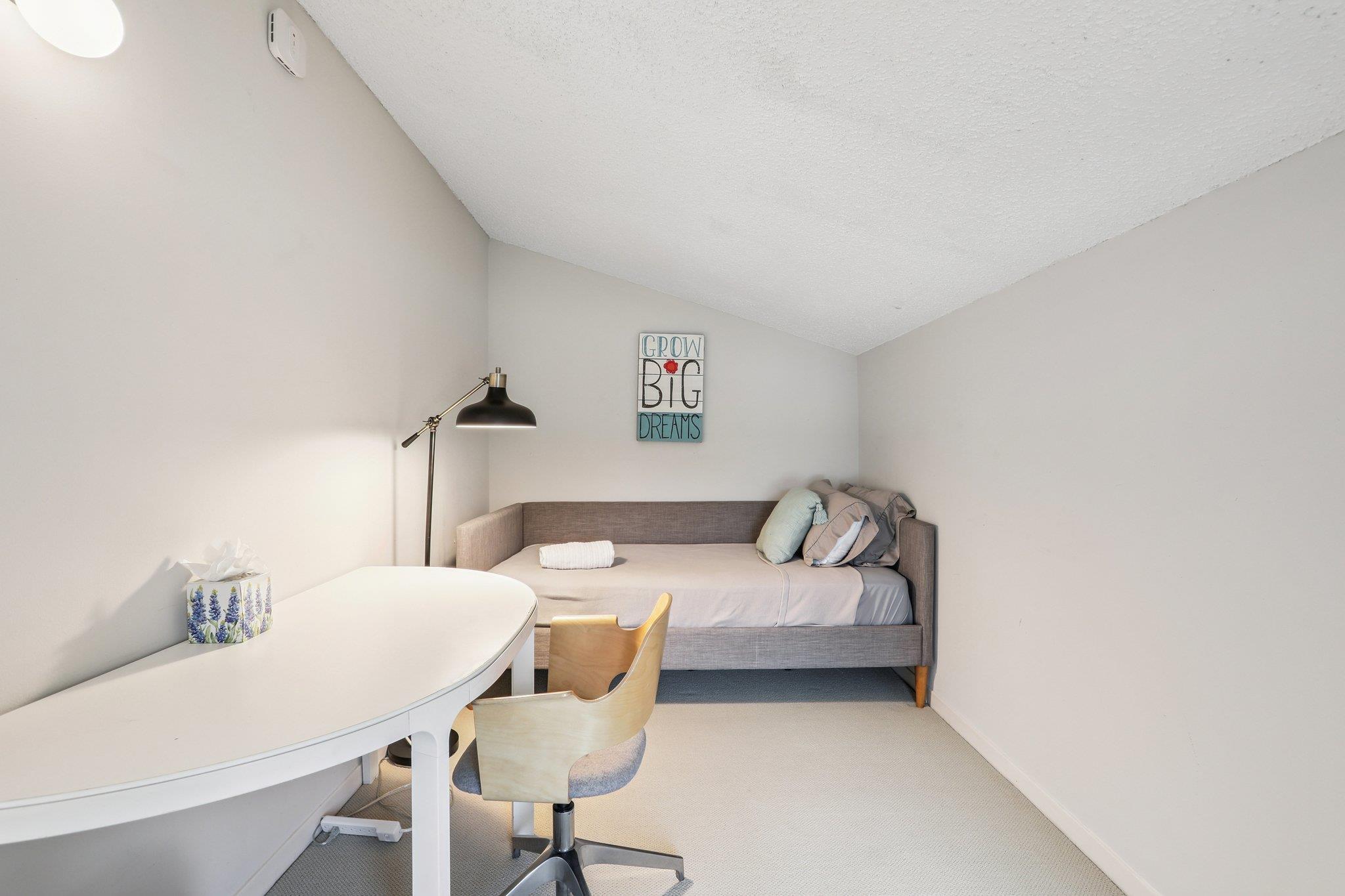 213 Lido St # N2, Lakeway, TX 78734