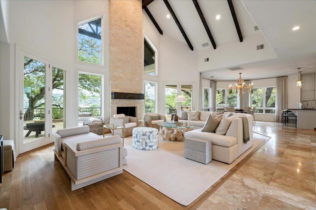 24729 Travis Lakeside Cv, Spicewood, TX 78669