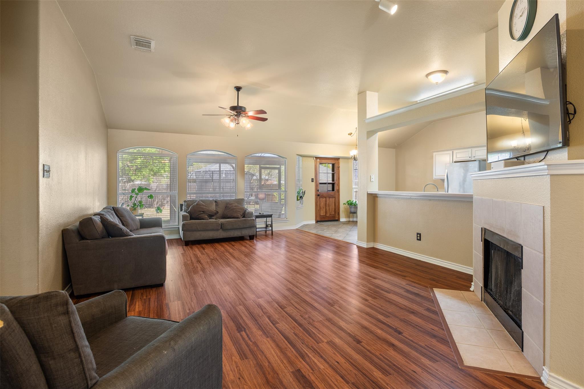 1520 Brandi Cir, Kyle, TX 78640