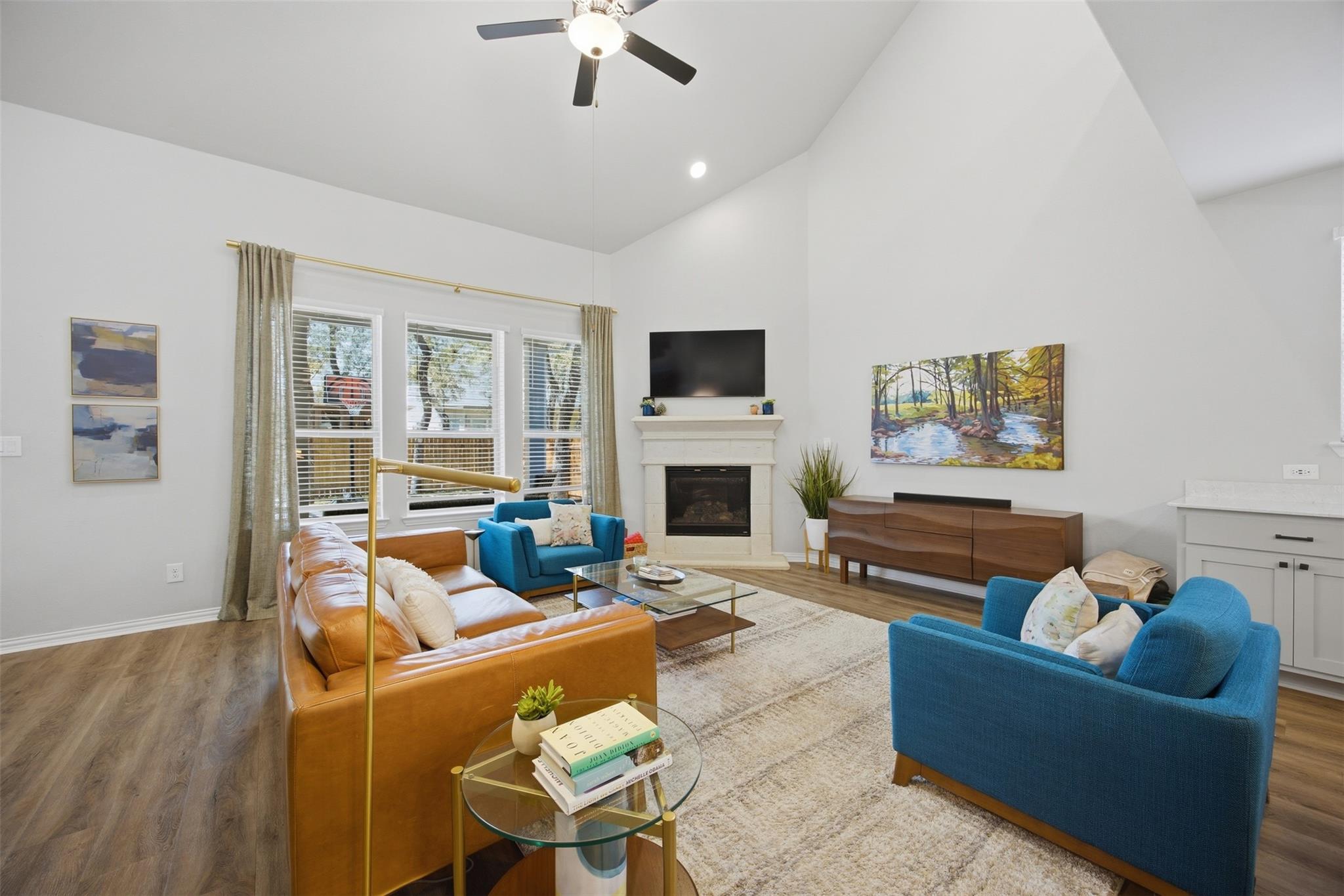 152 Rosling Dr, Buda, TX 78610