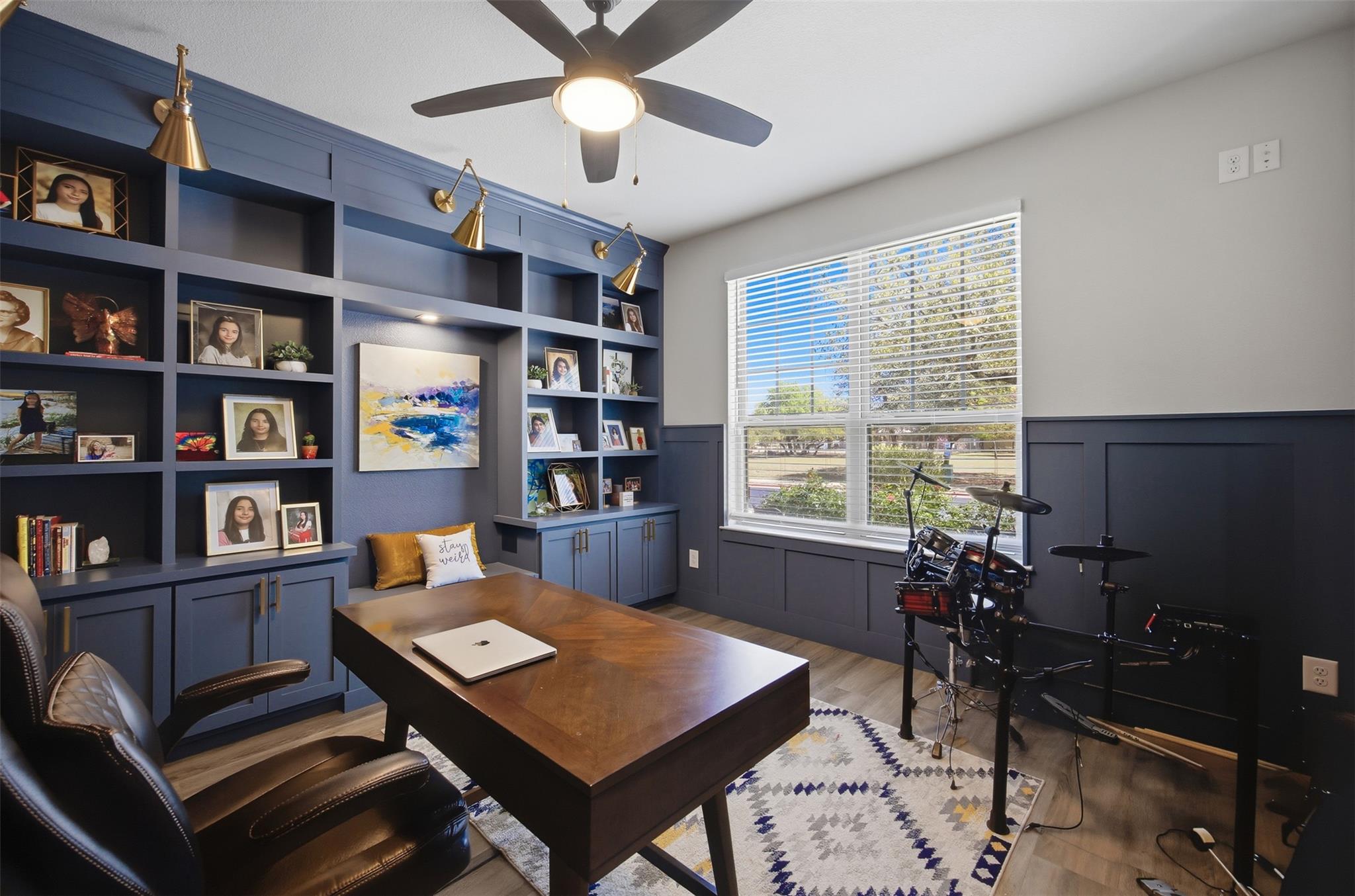 152 Rosling Dr, Buda, TX 78610