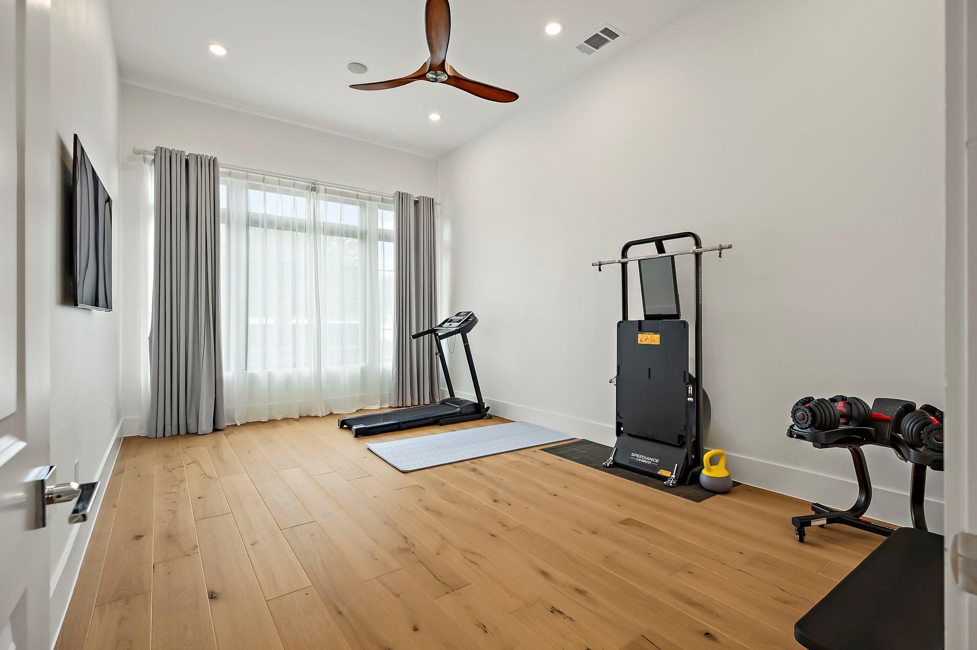 10211 Thistle Rdg, Austin, TX 78733