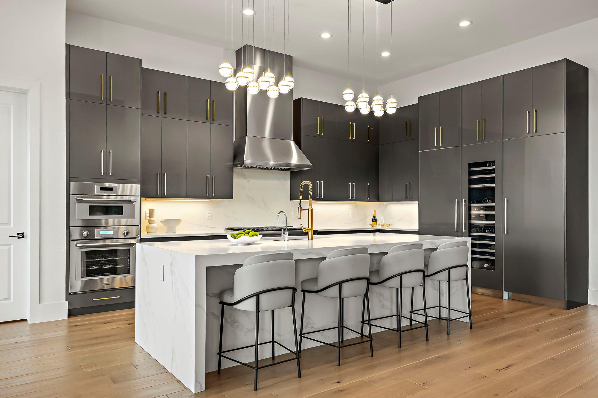 10211 Thistle Rdg, Austin, TX 78733