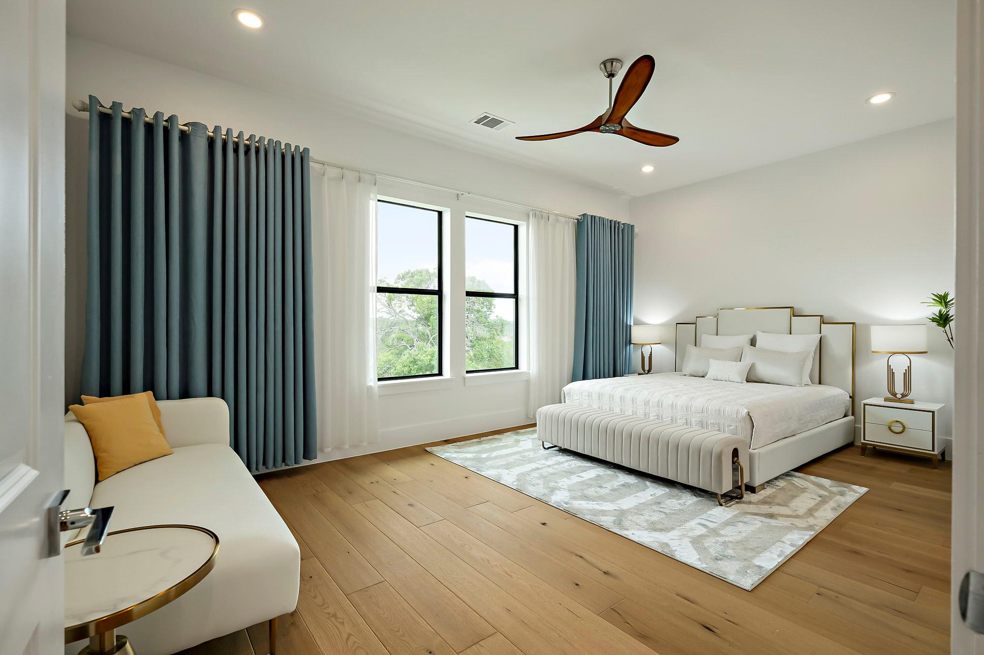 10211 Thistle Rdg, Austin, TX 78733