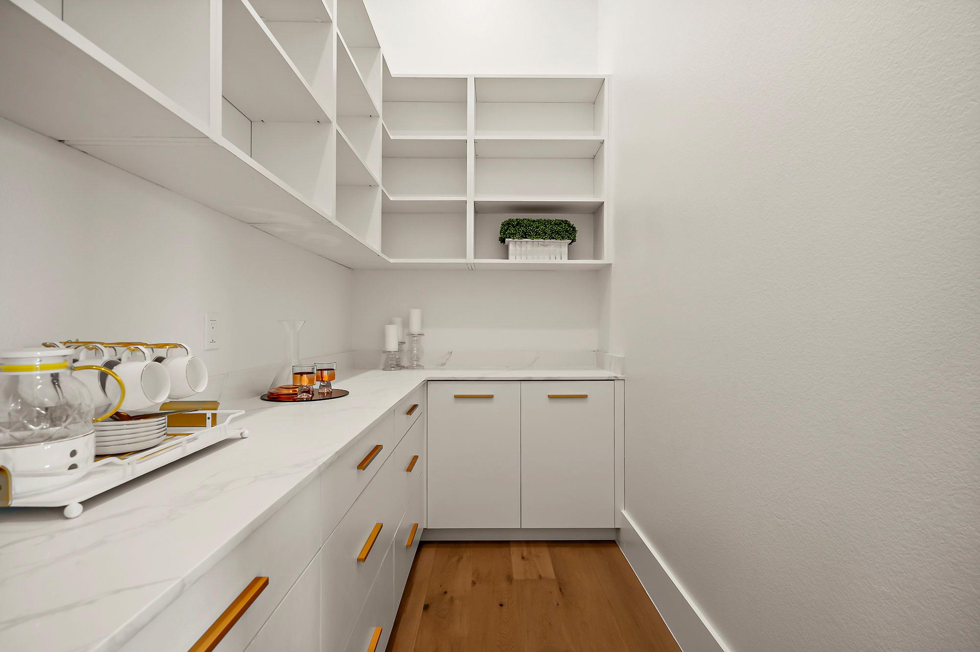 10211 Thistle Rdg, Austin, TX 78733