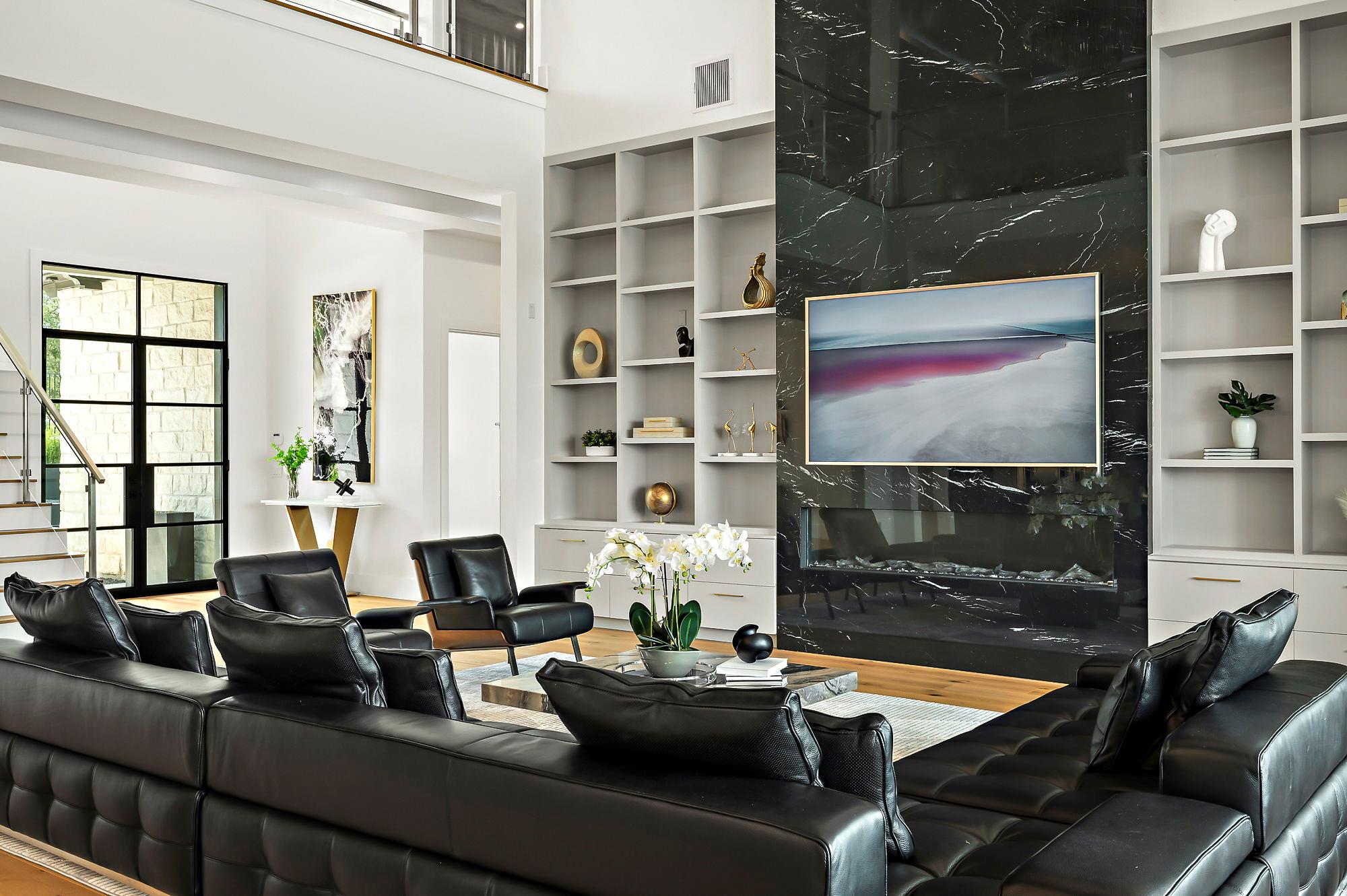 10211 Thistle Rdg, Austin, TX 78733