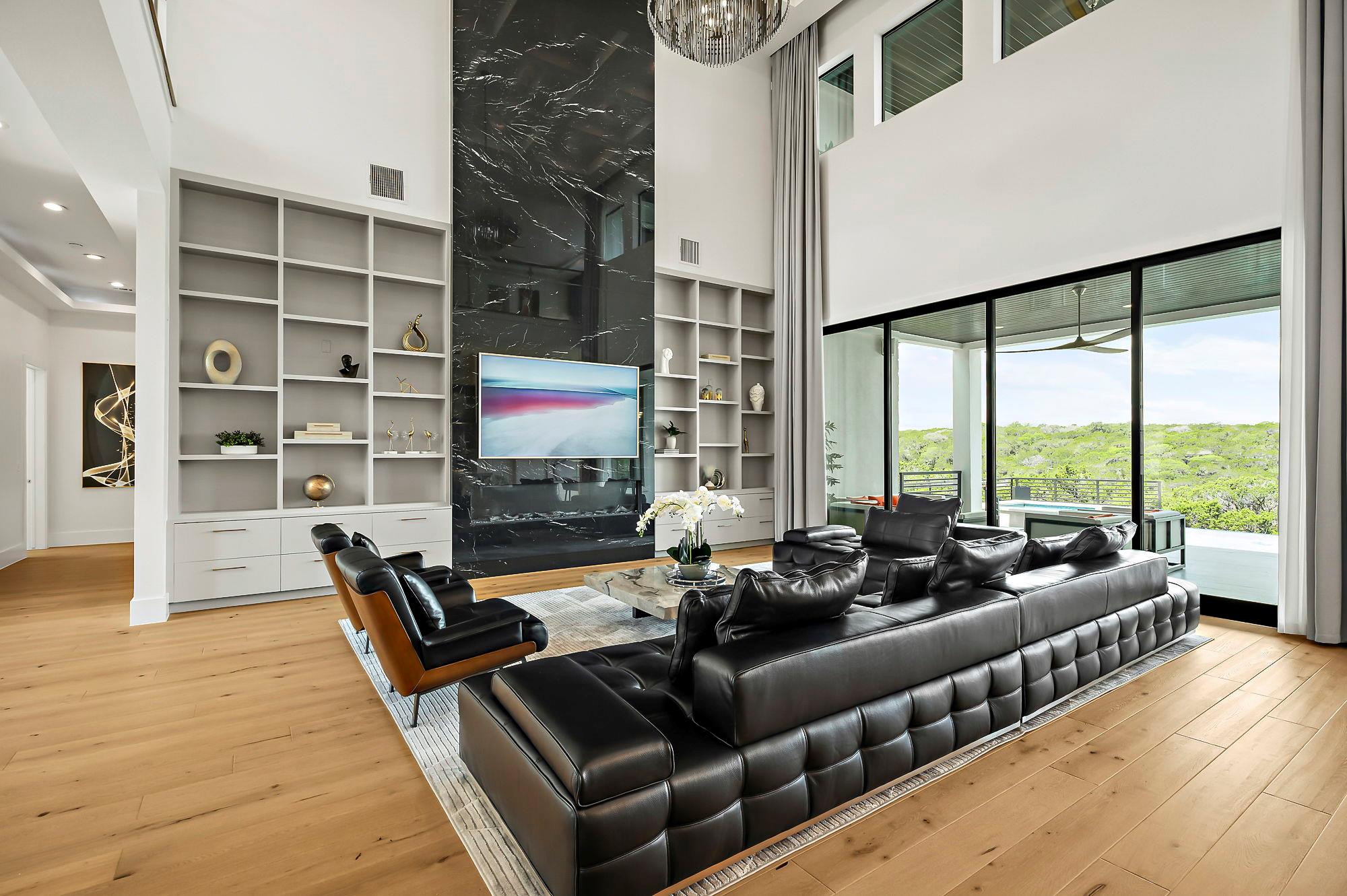 10211 Thistle Rdg, Austin, TX 78733