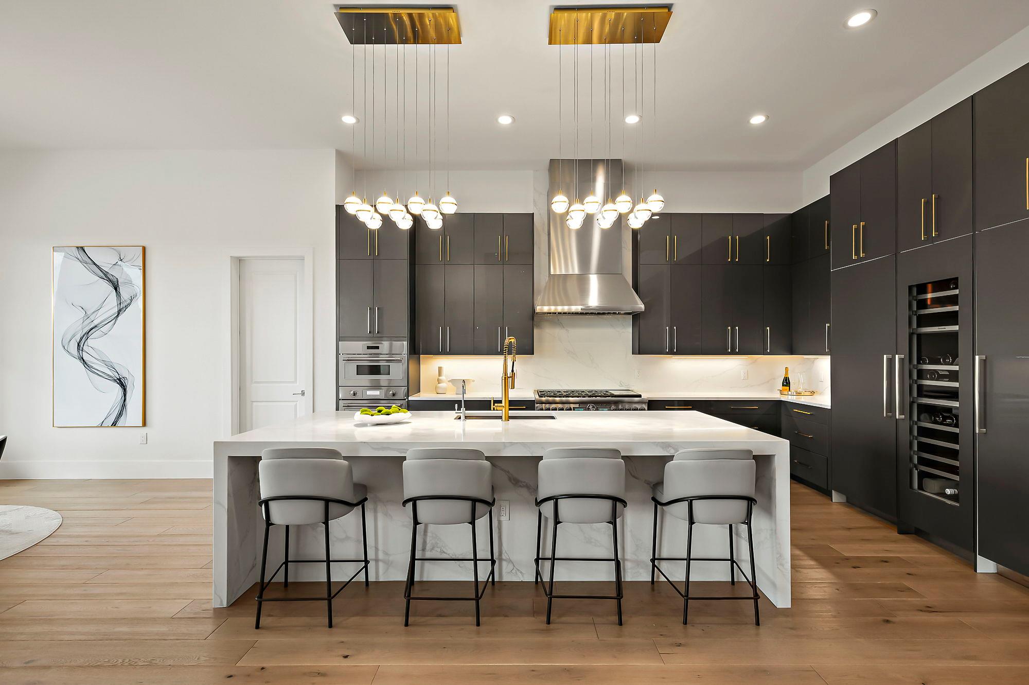 10211 Thistle Rdg, Austin, TX 78733