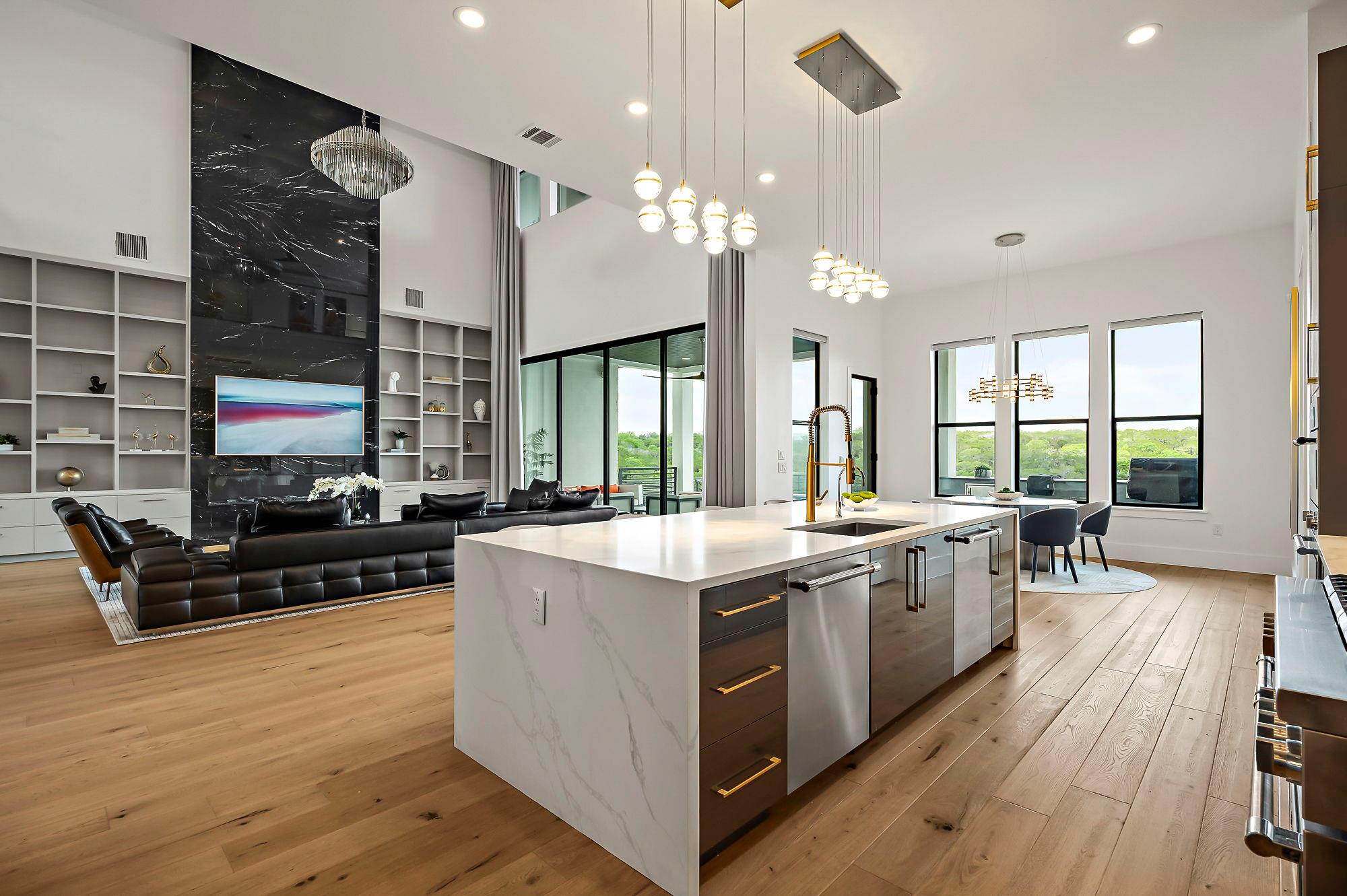 10211 Thistle Rdg, Austin, TX 78733