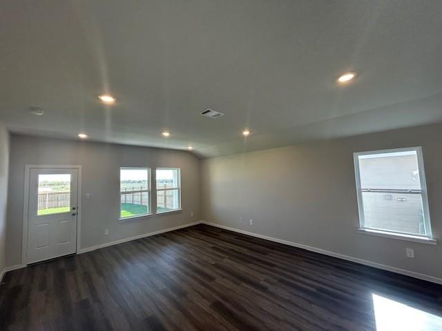 214 Perry Pl, Rockdale, TX 76567