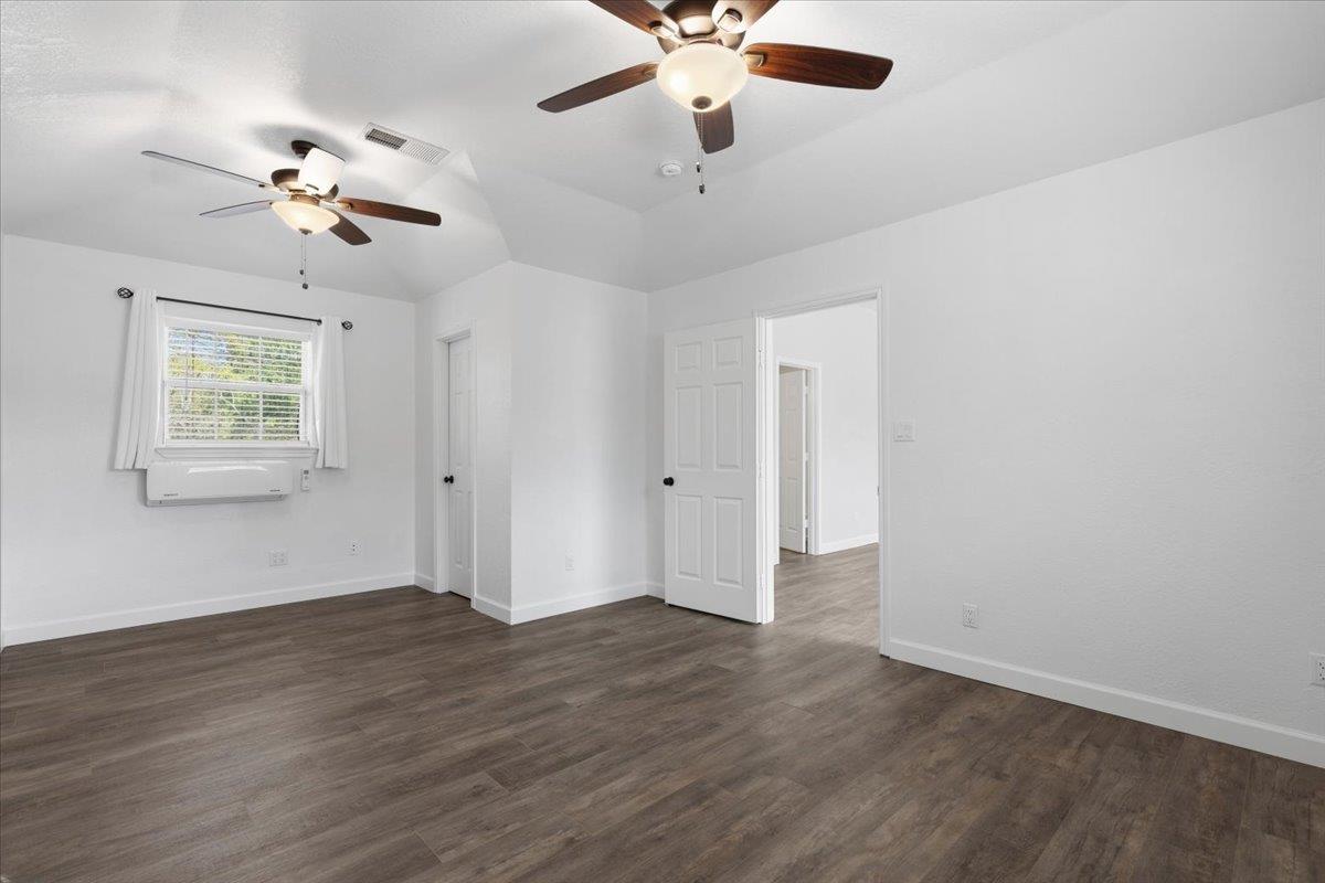 506 La Paloma Dr, Georgetown, TX 78628