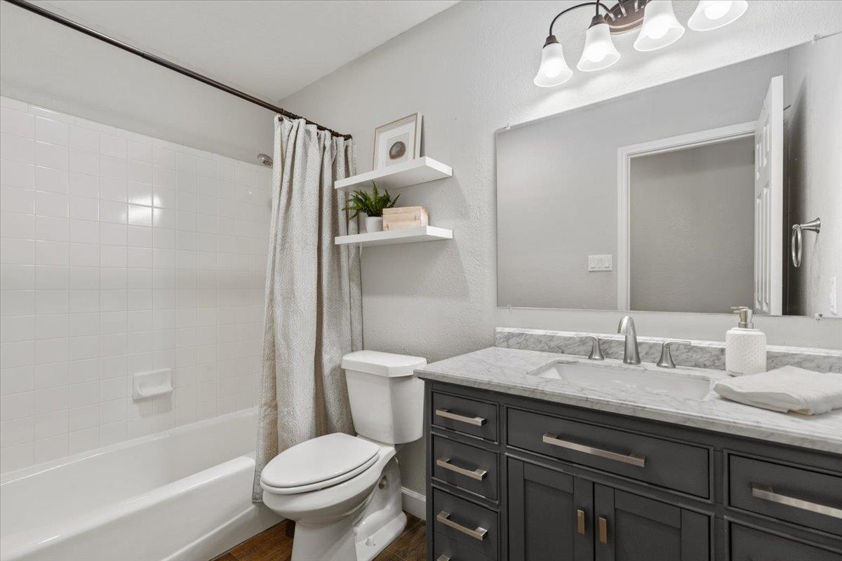 506 La Paloma Dr, Georgetown, TX 78628