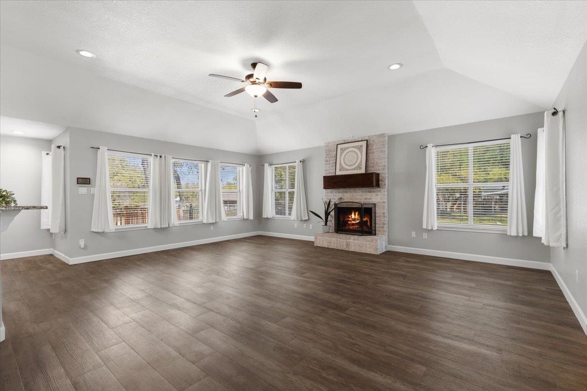 506 La Paloma Dr, Georgetown, TX 78628