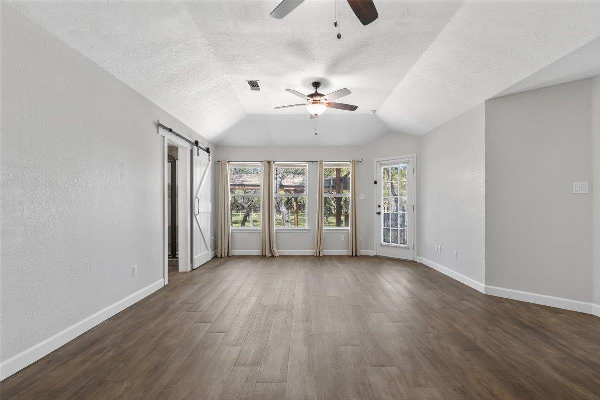 506 La Paloma Dr, Georgetown, TX 78628