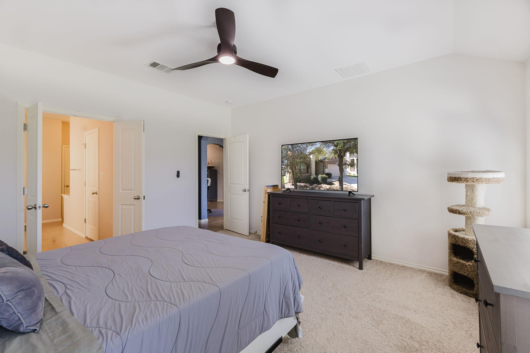 2292 Intrepid Dr, Buda, TX 78610