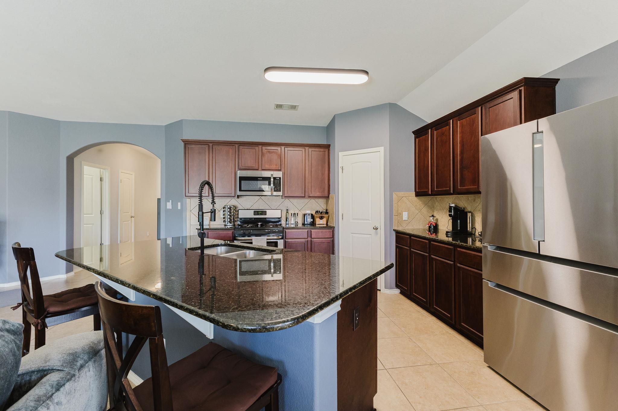 2292 Intrepid Dr, Buda, TX 78610