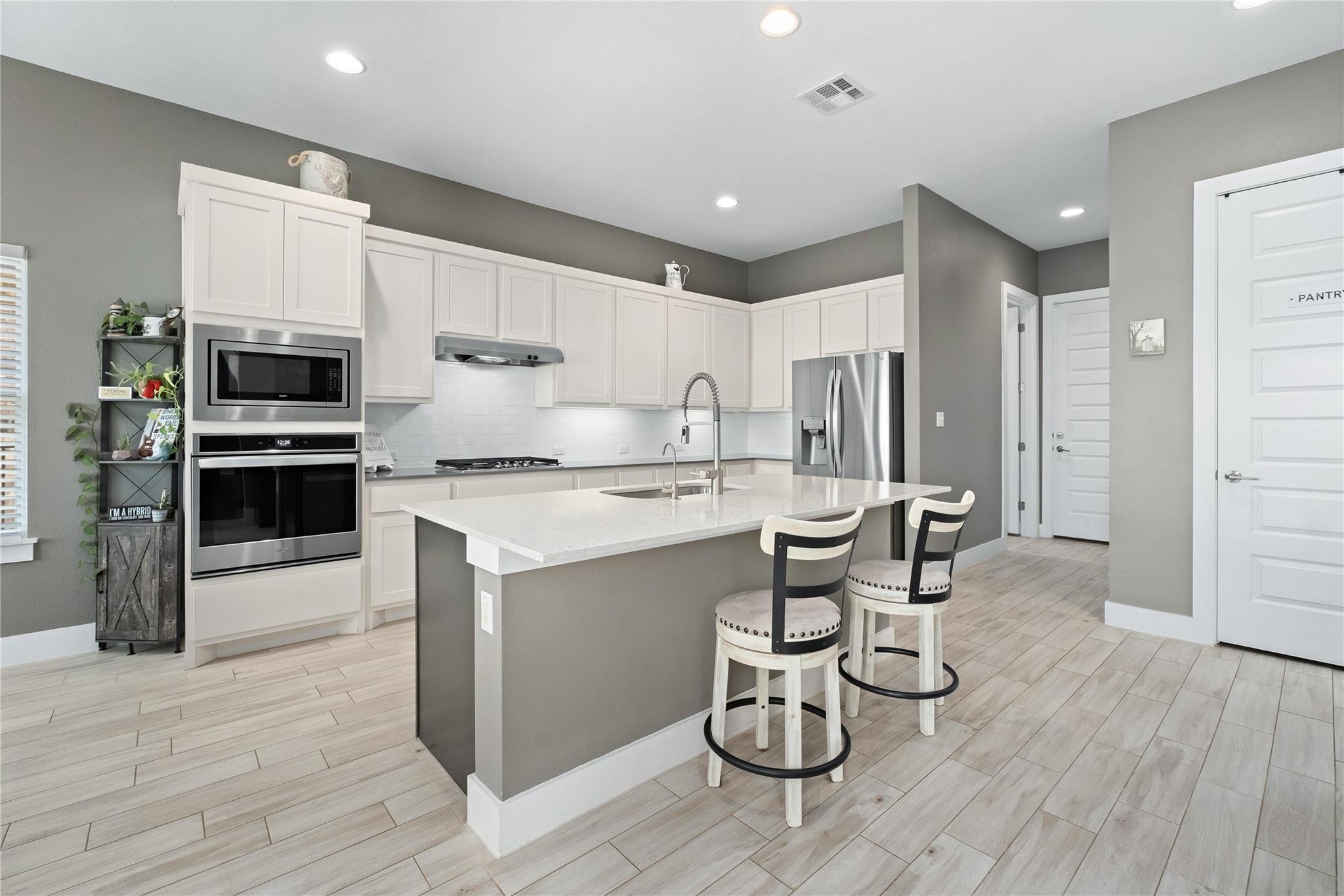 216 Ancient Oak Way, San Marcos, TX 78666