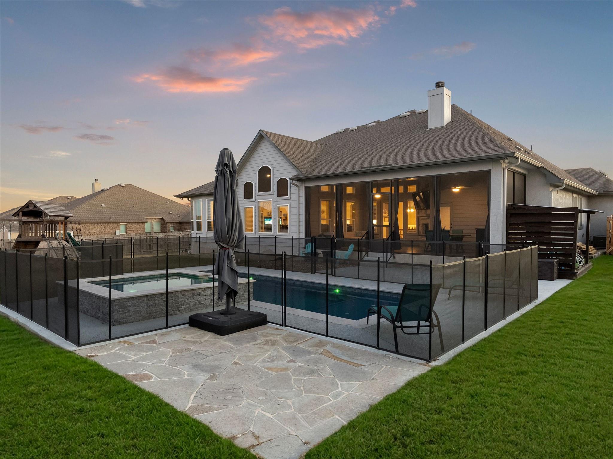 3235 Jasons Way, Marion, TX 78124