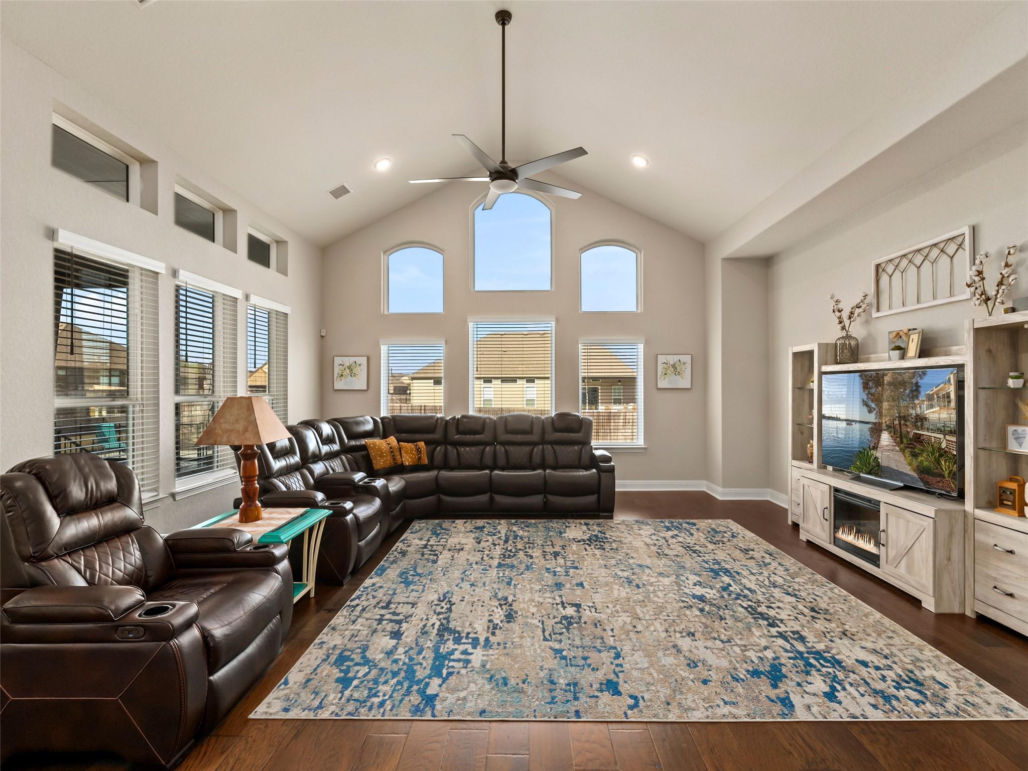 3235 Jasons Way, Marion, TX 78124