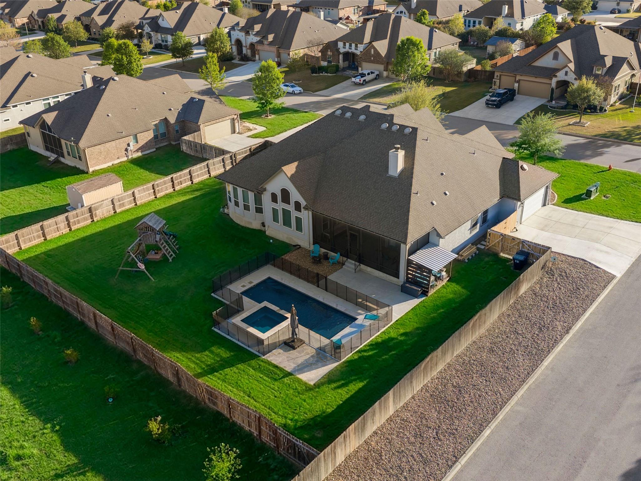 3235 Jasons Way, Marion, TX 78124