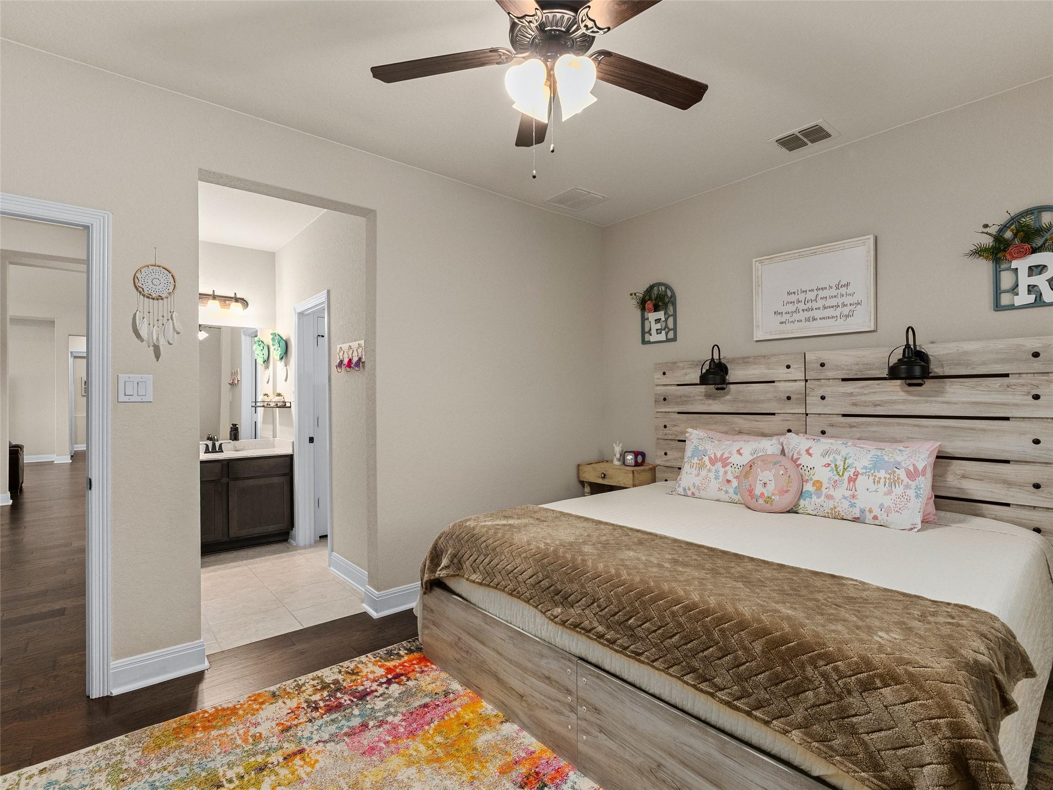 3235 Jasons Way, Marion, TX 78124