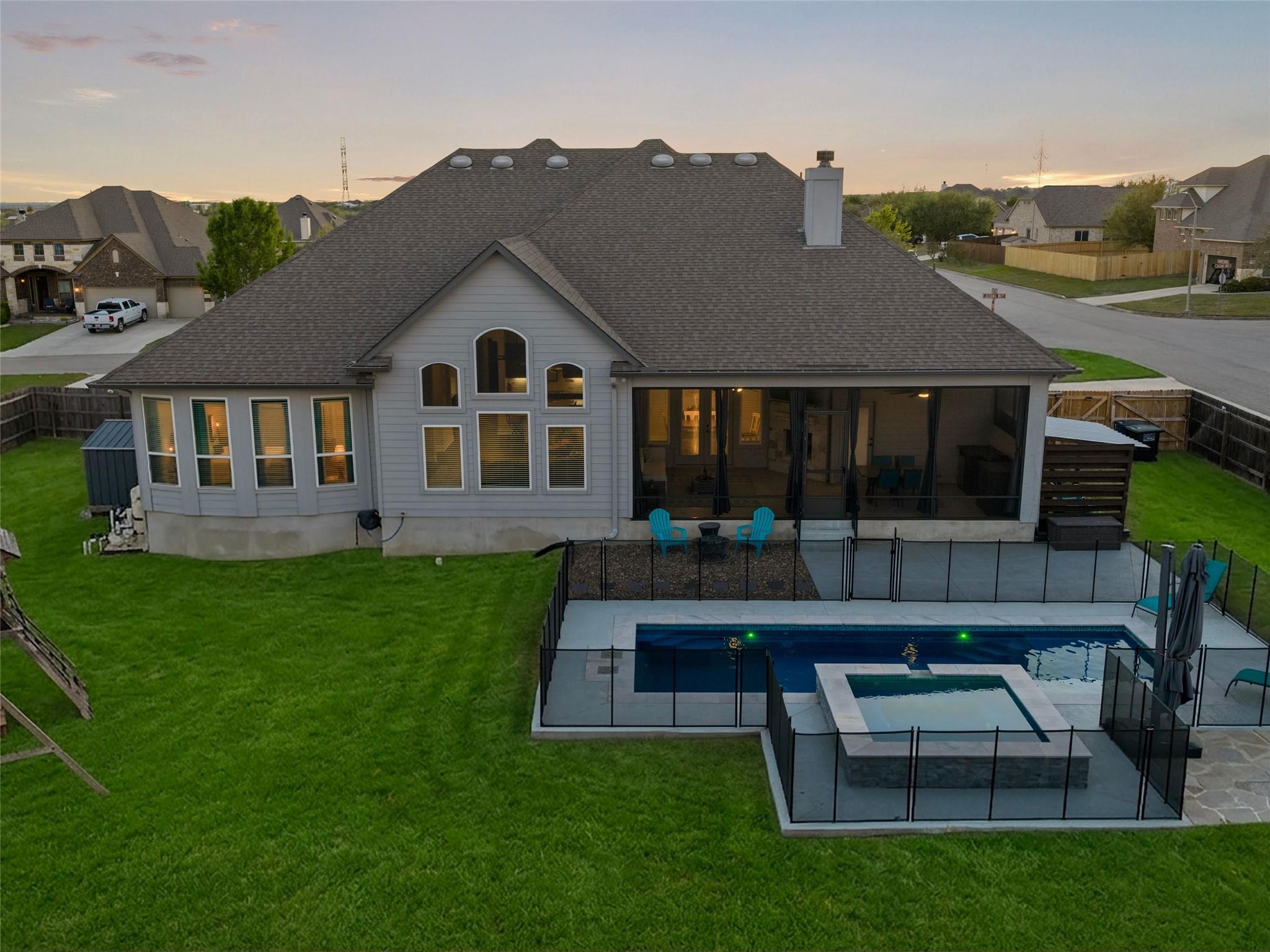 3235 Jasons Way, Marion, TX 78124