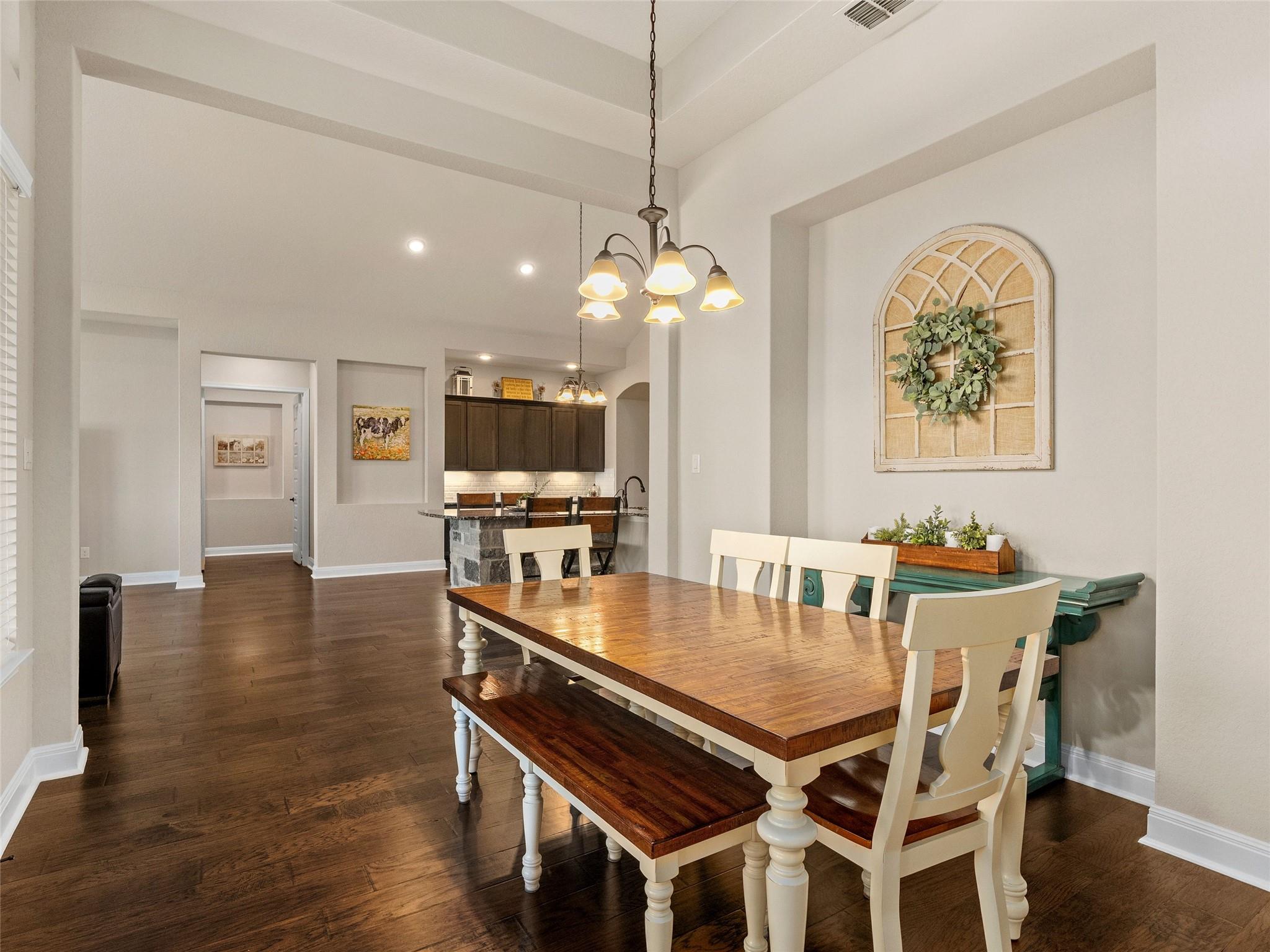 3235 Jasons Way, Marion, TX 78124