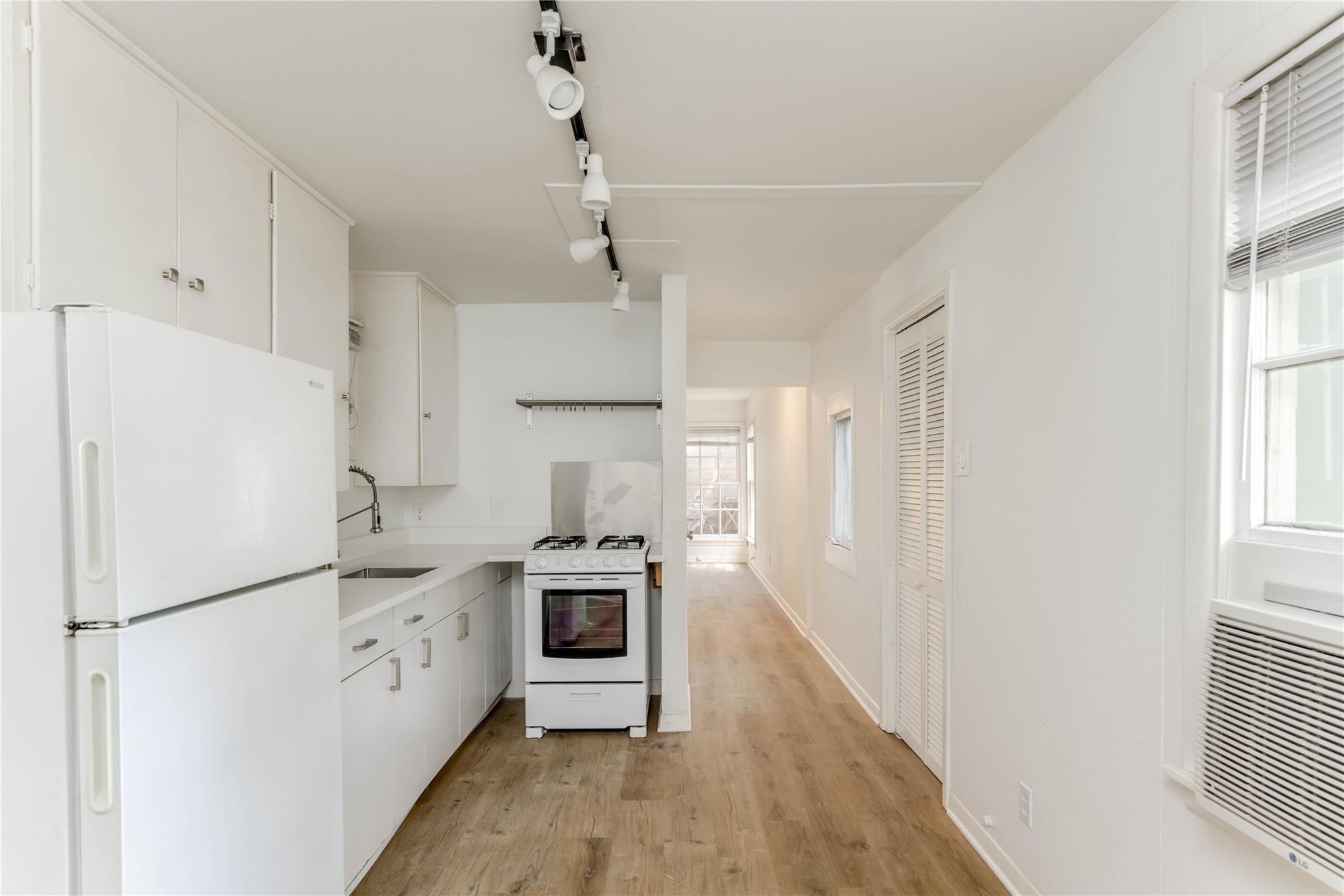 1505 W 12 St, Austin, TX 78703