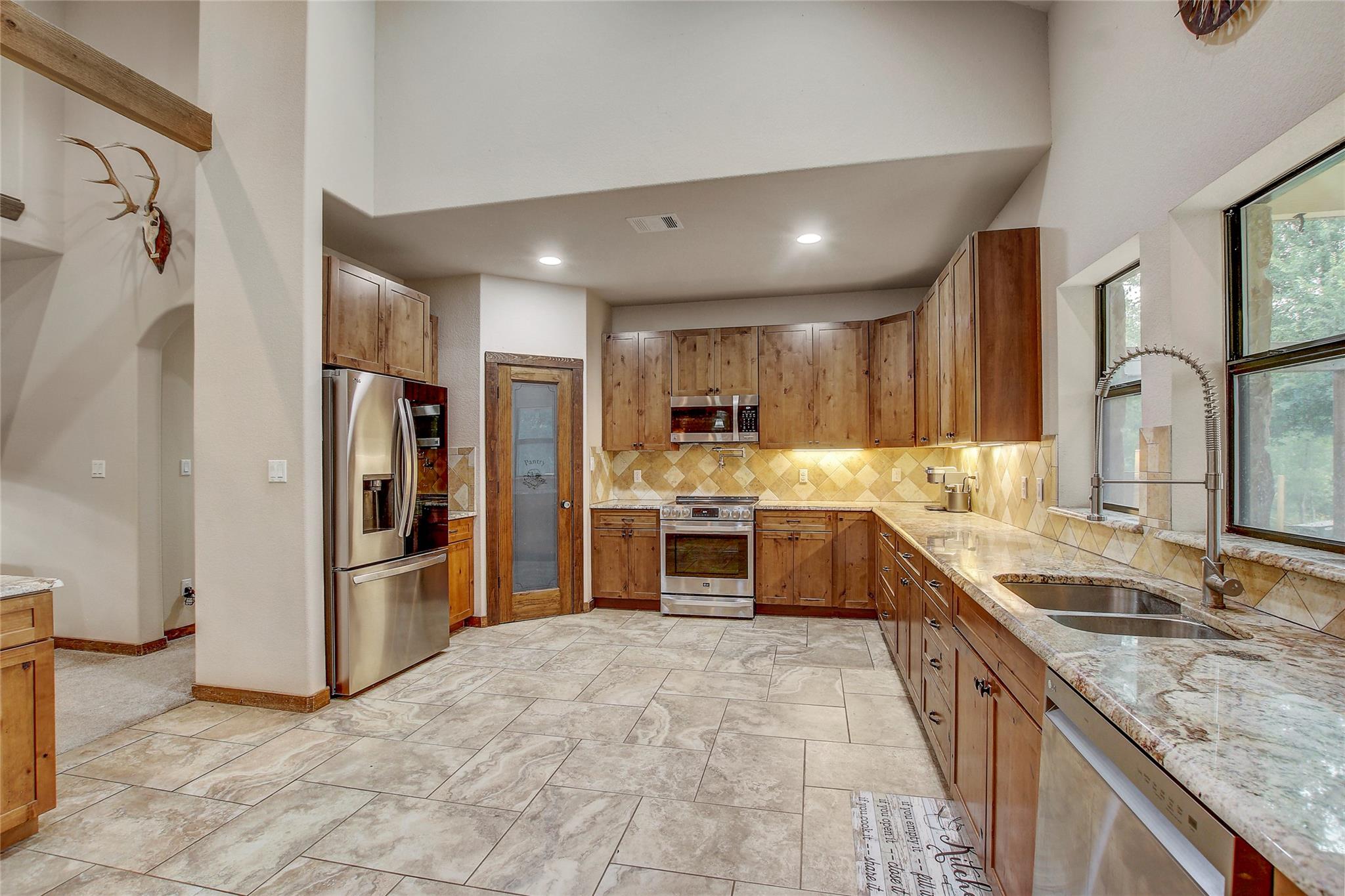 18197 Fm 619, Elgin, TX 78621