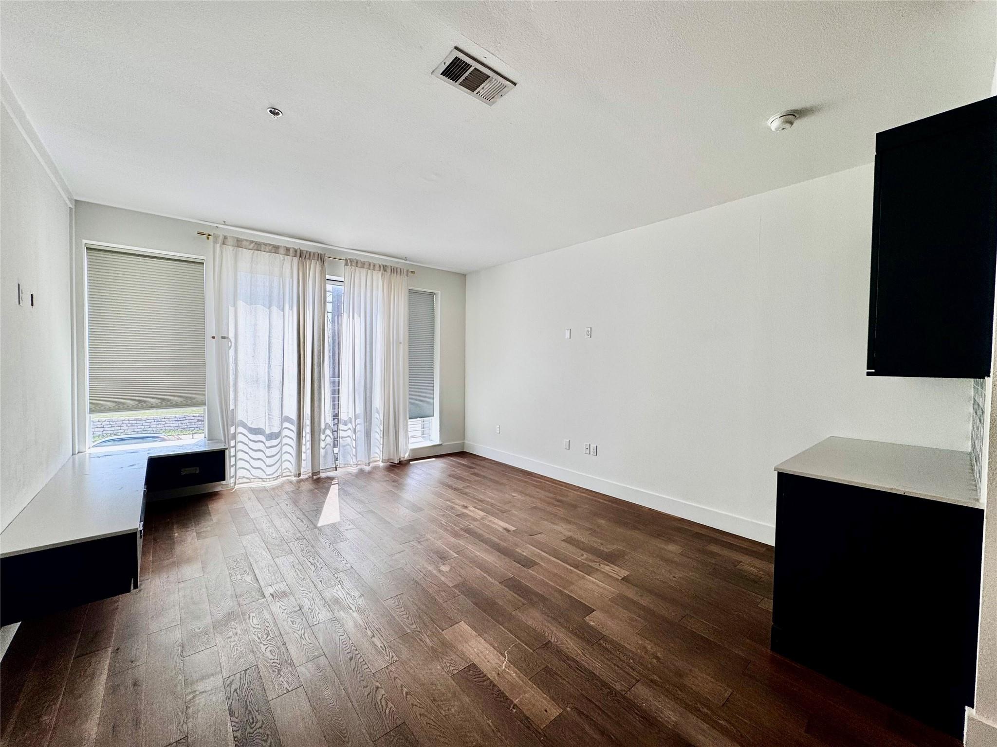 3114 S Congress Ave # 207, Austin, TX 78704