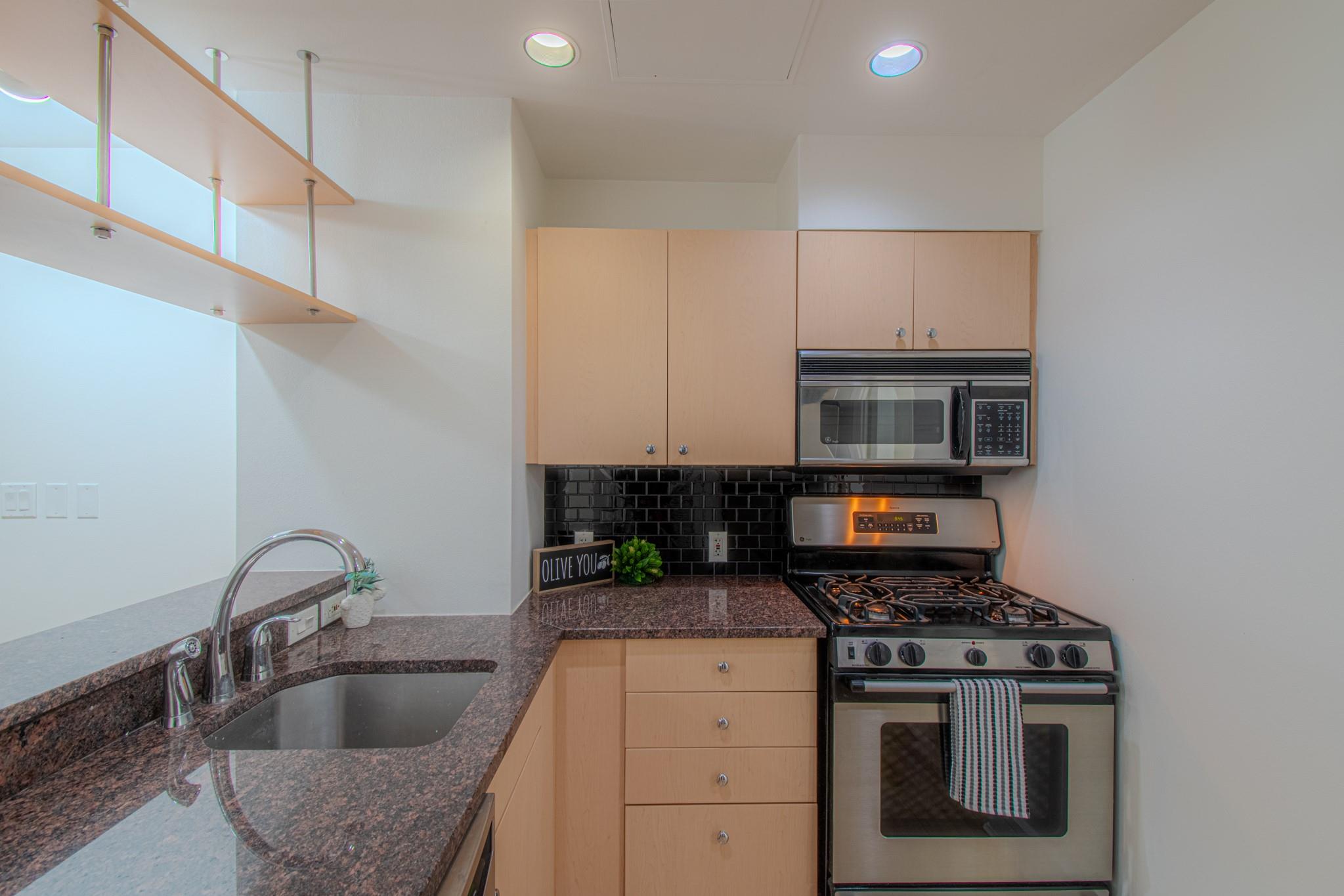 901 W 9th St # 217, Austin, TX 78703