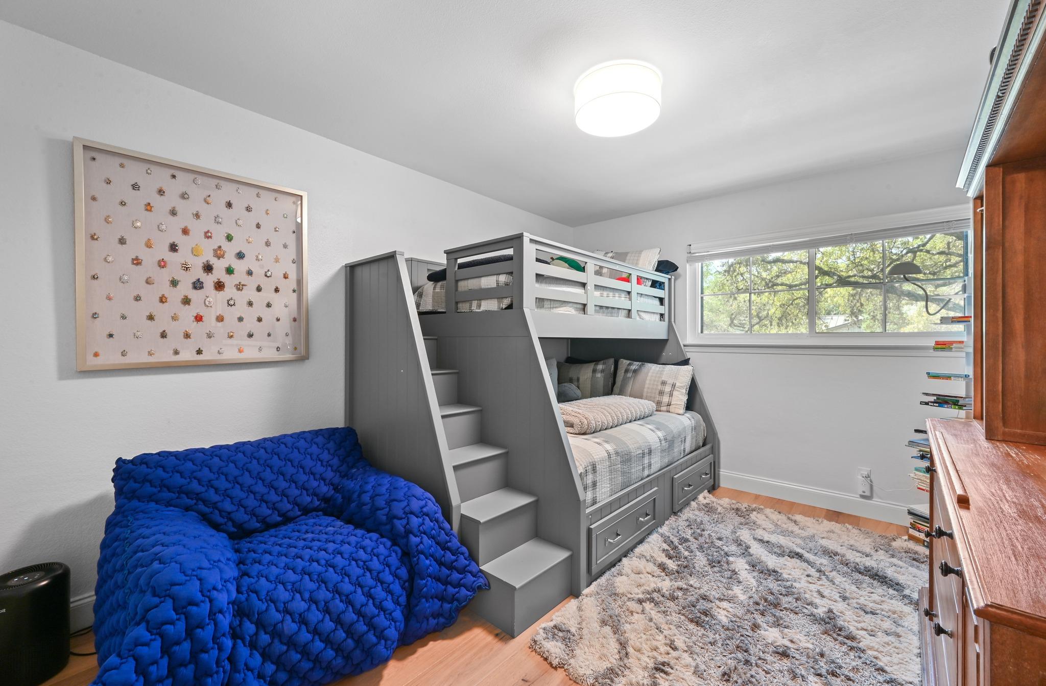 3100 Honey Tree Ln, Austin, TX 78746