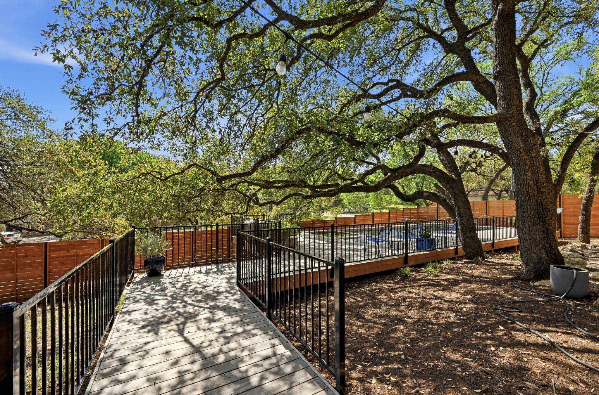3100 Honey Tree Ln, Austin, TX 78746
