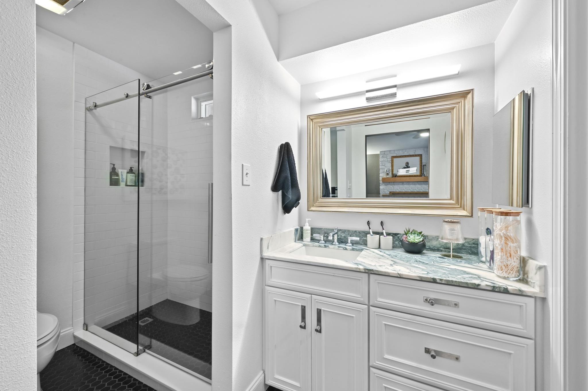 3100 Honey Tree Ln, Austin, TX 78746